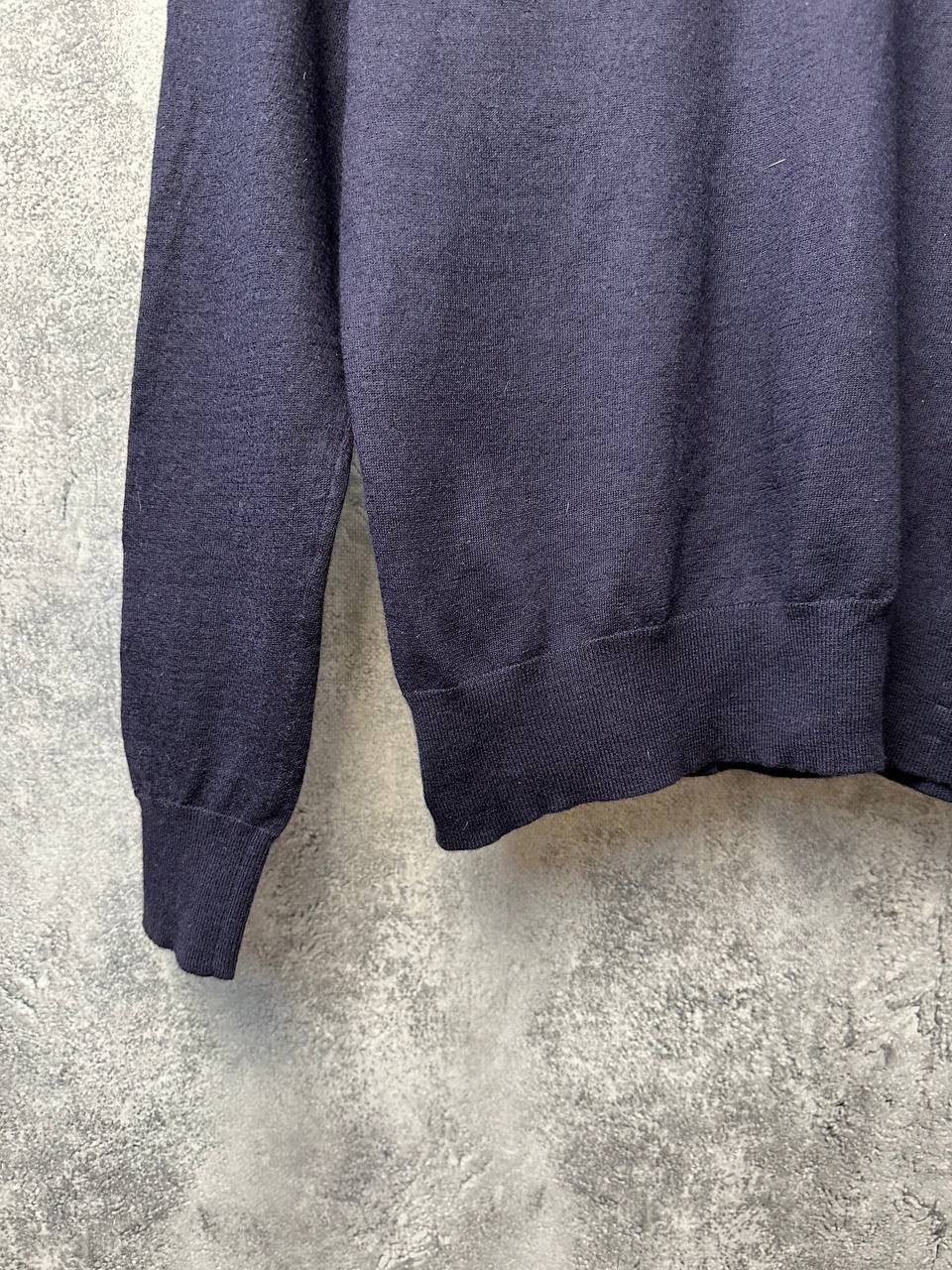 Polo Ralph Lauren Polo Ralph Lauren Merino Wool V-Neck Sweater Navy Blue Size US L / EU 52-54 / 3 - 7 Thumbnail