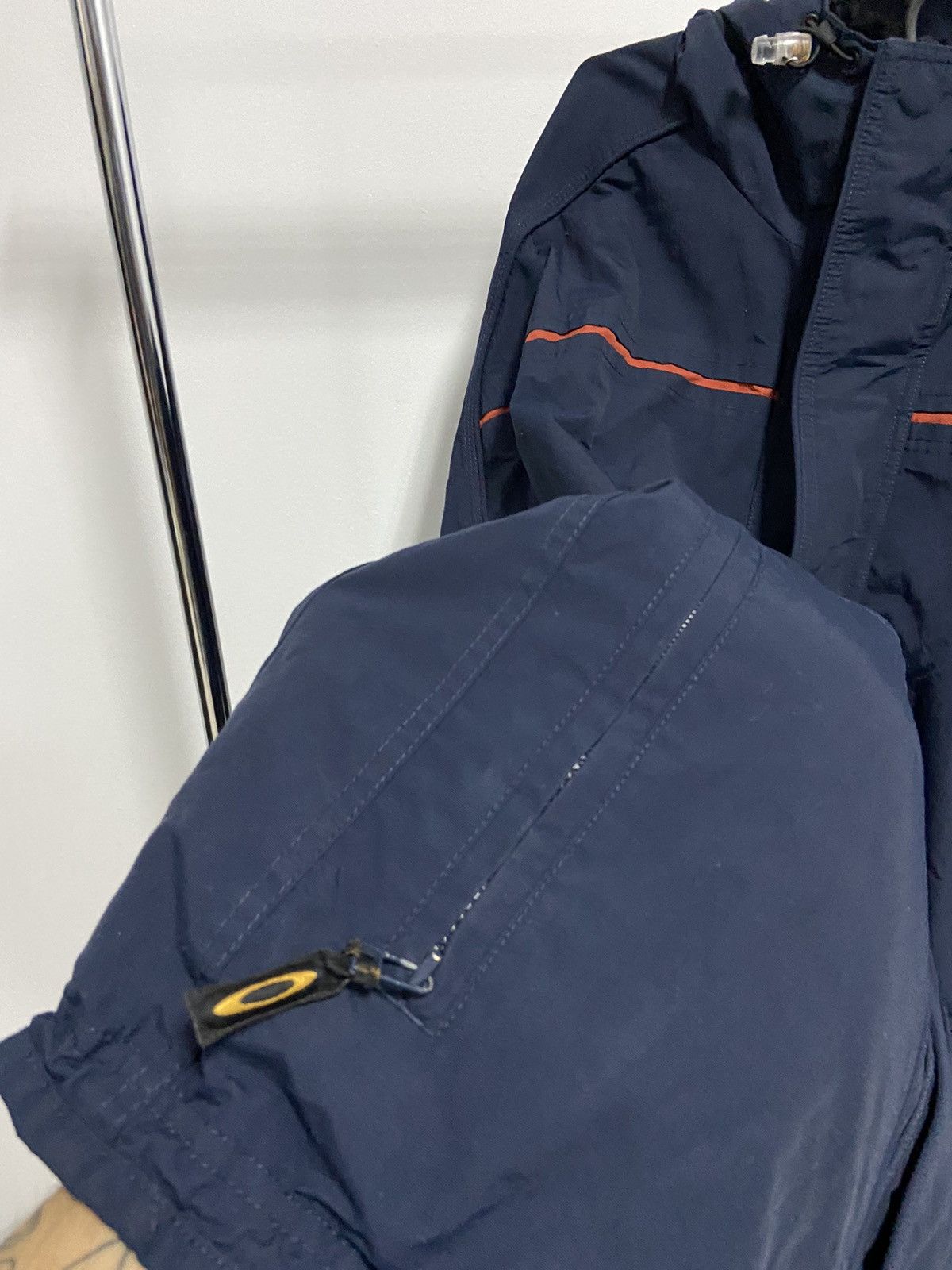 Oakley × Vintage Oakley jacket small logo vintage Gorpcore hooded Size US L / EU 52-54 / 3 - 8 Thumbnail