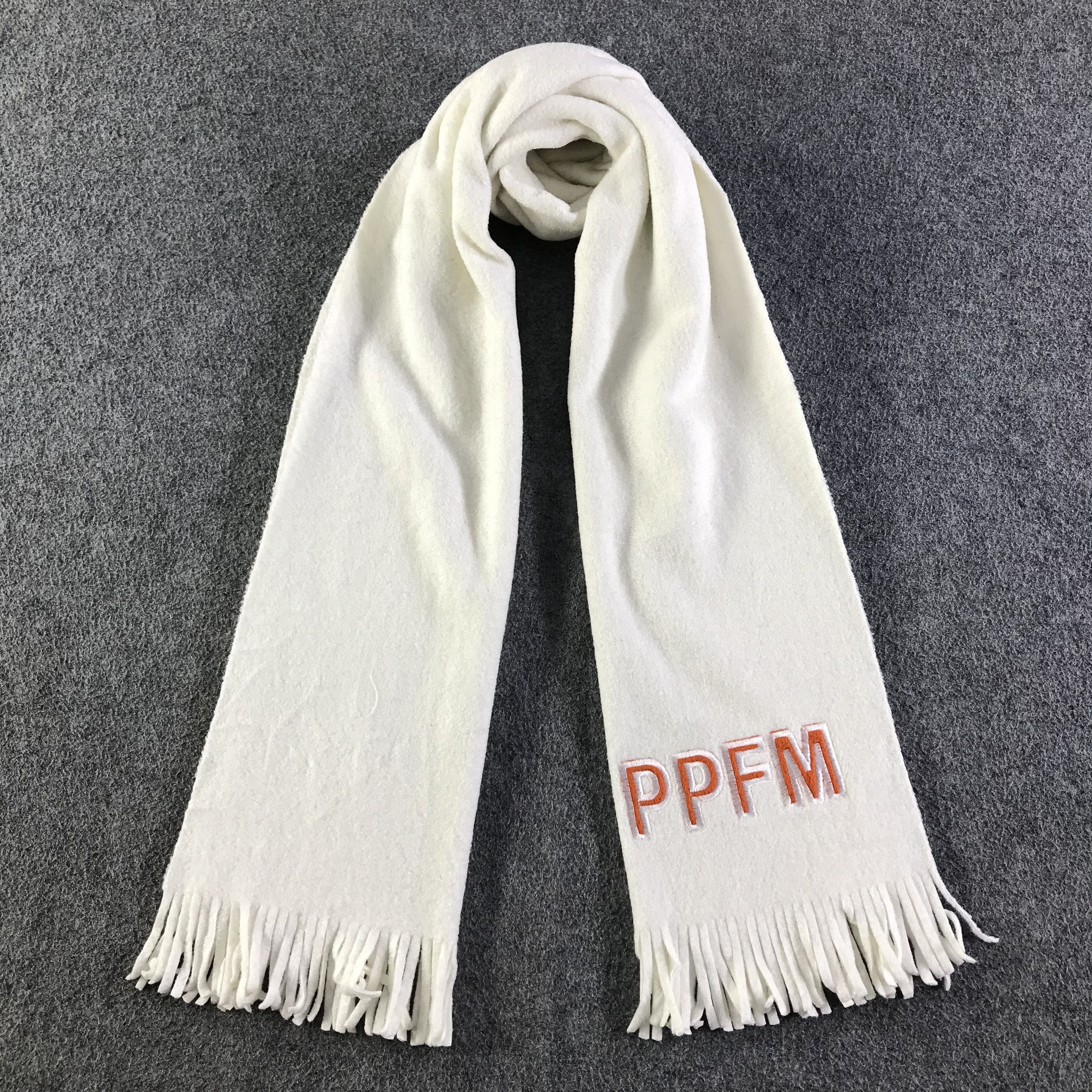 PPFM PPFM Scarf / Muffler / Neckwear SS1488 Size ONE SIZE - 1 Thumbnail
