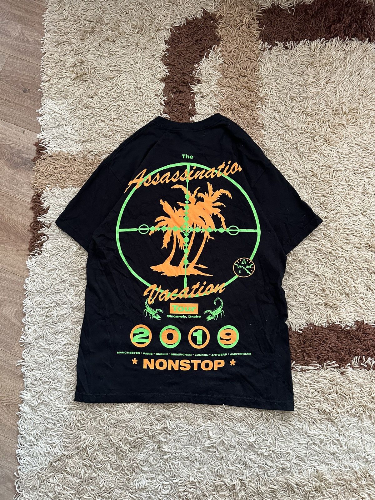 Rap Tees 🔥DRAKE ASSASSINATION VACATION 2019 TOUR RAP T-SHIRT🔥 Size US L / EU 52-54 / 3 - 1 Thumbnail