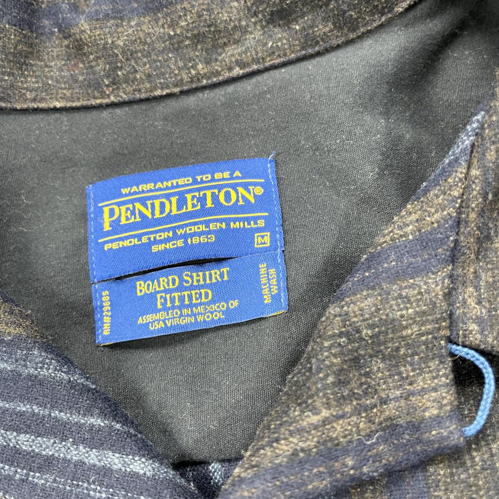 Pendleton VINTAGE Pendleton Board Shirt Mens M Blue Wool Flannel Button-Up Shirt Casual, Travel USA 90s Mens Size US M / EU 48-50 / 2 - 4 Thumbnail
