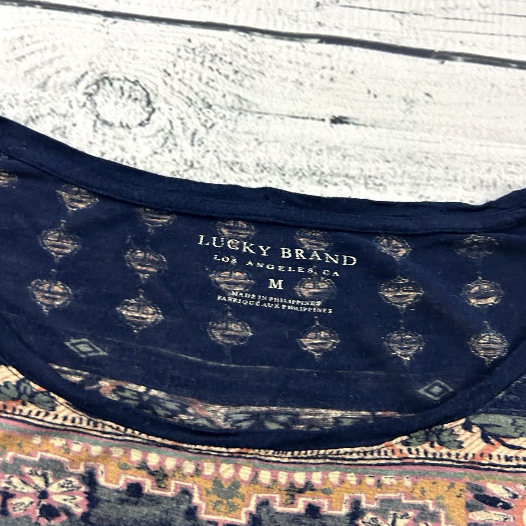 Lucky Brand Lucky Brand Burnout Short Sleeve Top Women M Blue Shirt Women Short Sleeve Burnout Blue Swing 90s (If applicable) Size M / US 6-8 / IT 42-44 - 2 Thumbnail