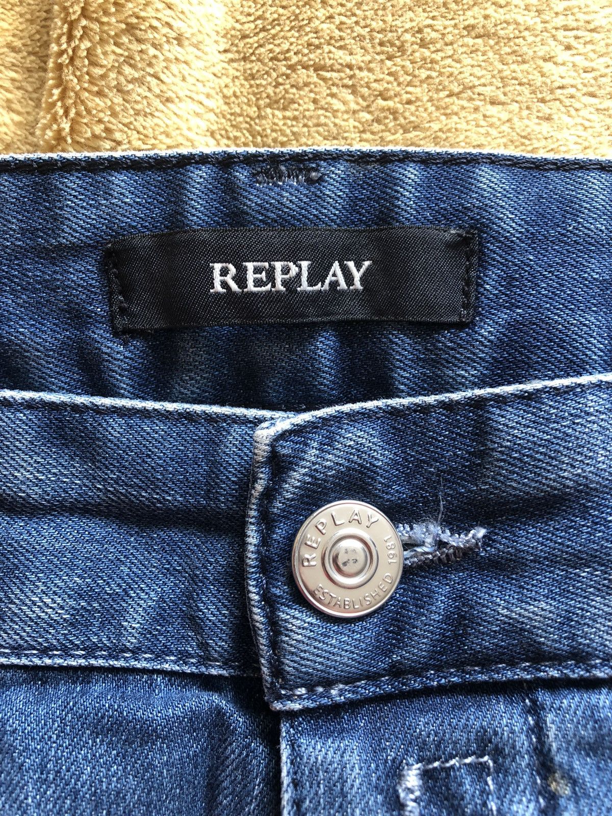 Replay REPLAY GRACELLY VINTAGE DENIM SHORTS Size US 34 / EU 50 - 6 Thumbnail