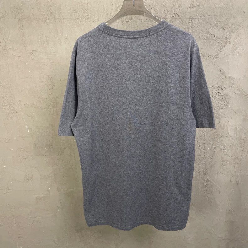 Loewe loewe Gray short-sleeved shirt with small red embroidered l Size US S / EU 44-46 / 1 - 2 Thumbnail