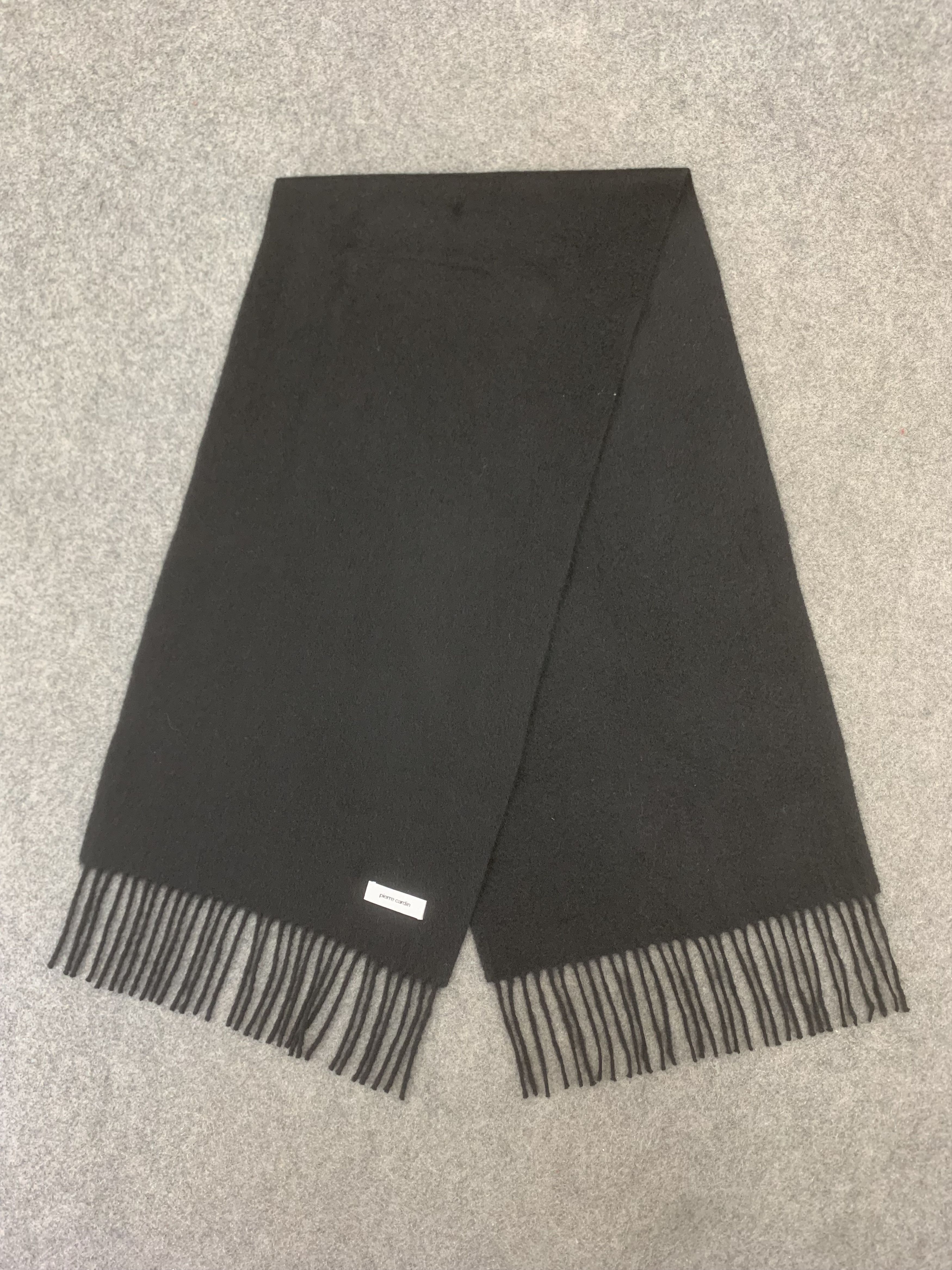 Pierre Cardin Pierre Cardin Scarf Wool Muffler Neck Wrap BL9139 Size ONE SIZE - 3 Thumbnail