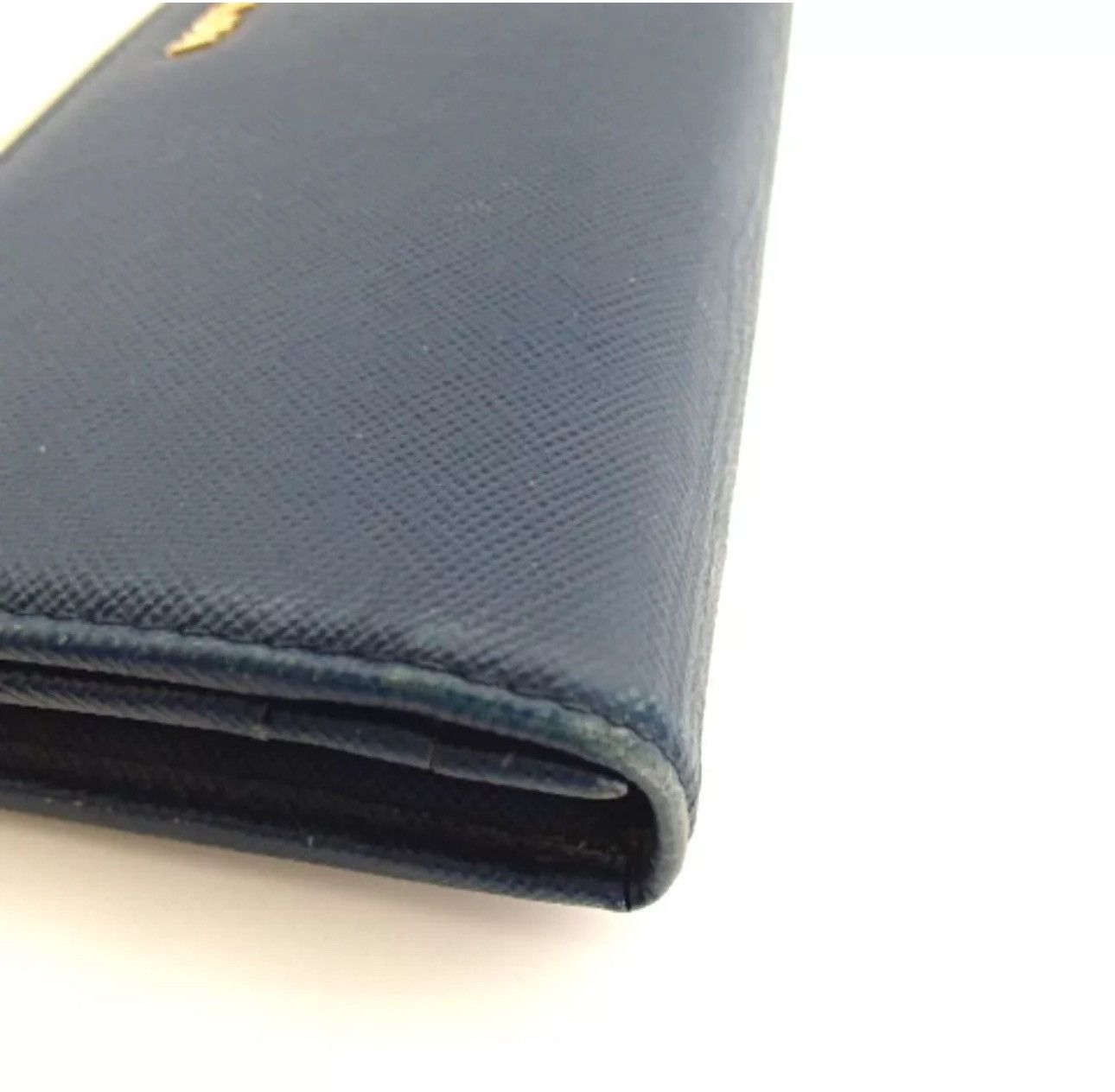 Prada Prada SAFIANO Leather in Blue Color In excellent condition Size ONE SIZE - 6 Thumbnail