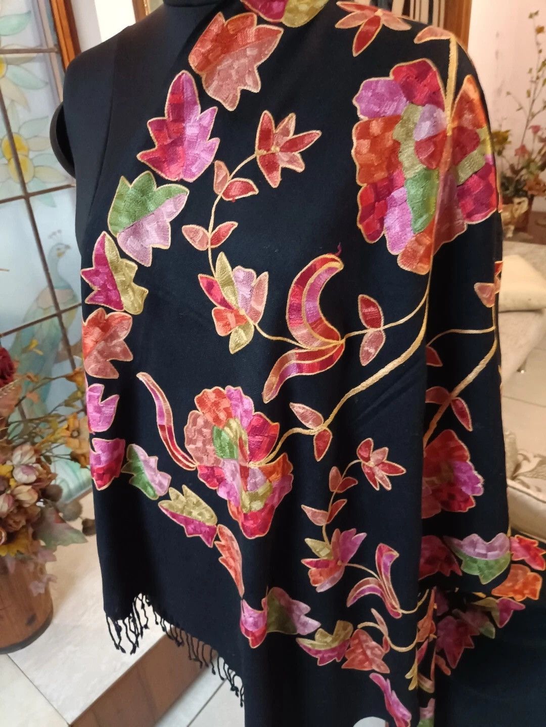 Other Cashmere Vibrant Hand Embroidered Floral Scarf Kashmiri Size ONE SIZE - 4 Thumbnail