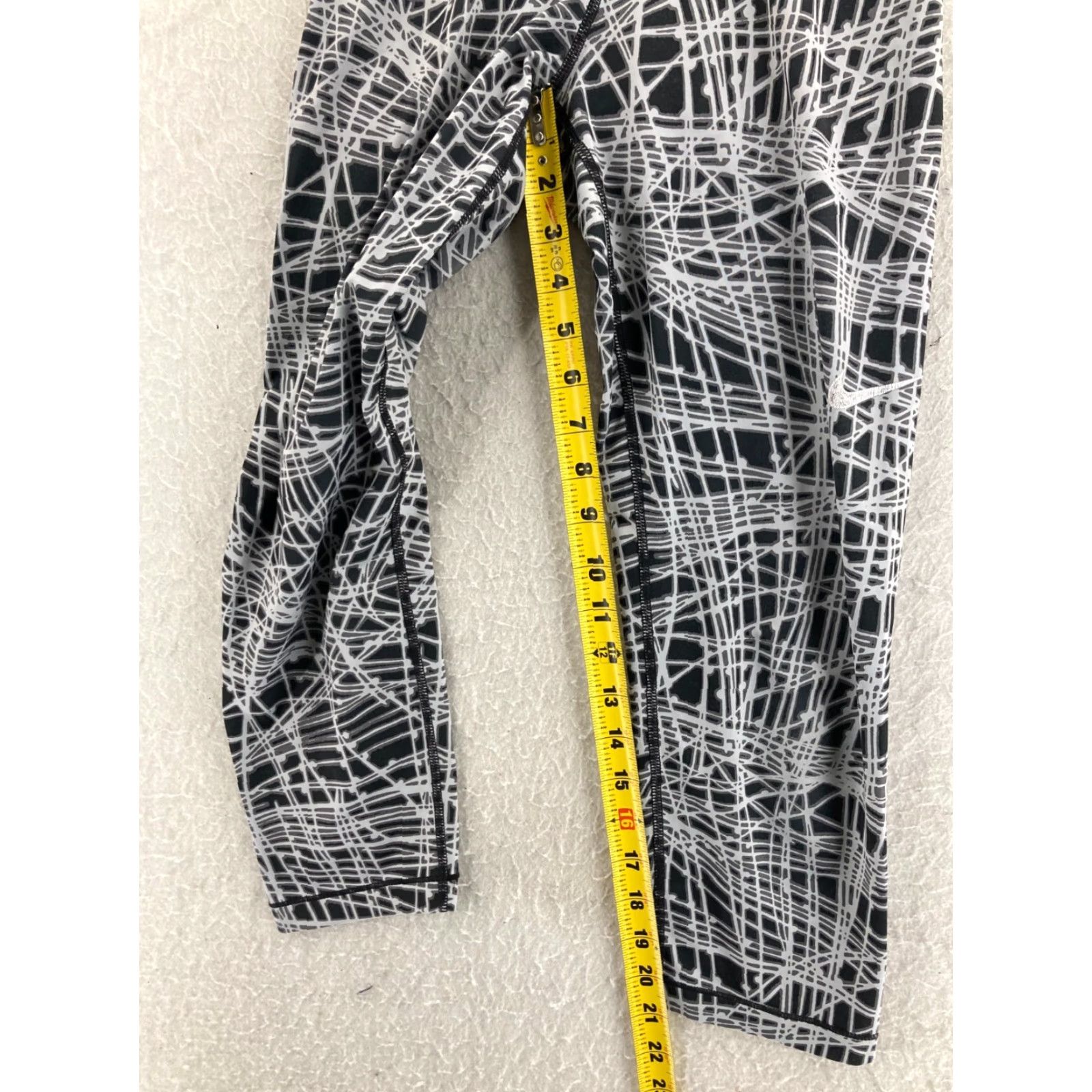 Nike Nike Leggings Womens Small Pro Dri-Fit Compression Leggings Athletic Pants Size 28" / US 6 / IT 42 - 6 Thumbnail