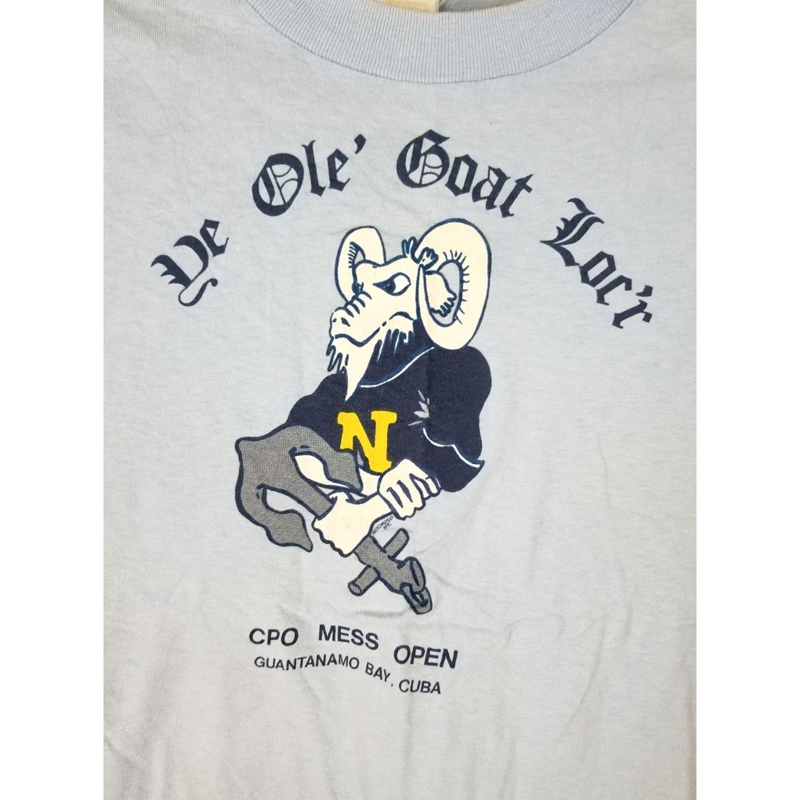 Ron Jon Surf Shop VINTAGE 80' US NAVY GUANTANAMO BAY CUBA T-SHIRT M COP GOAT LOCKER SINGLE STITCH Size US L / EU 52-54 / 3 - 2 Thumbnail