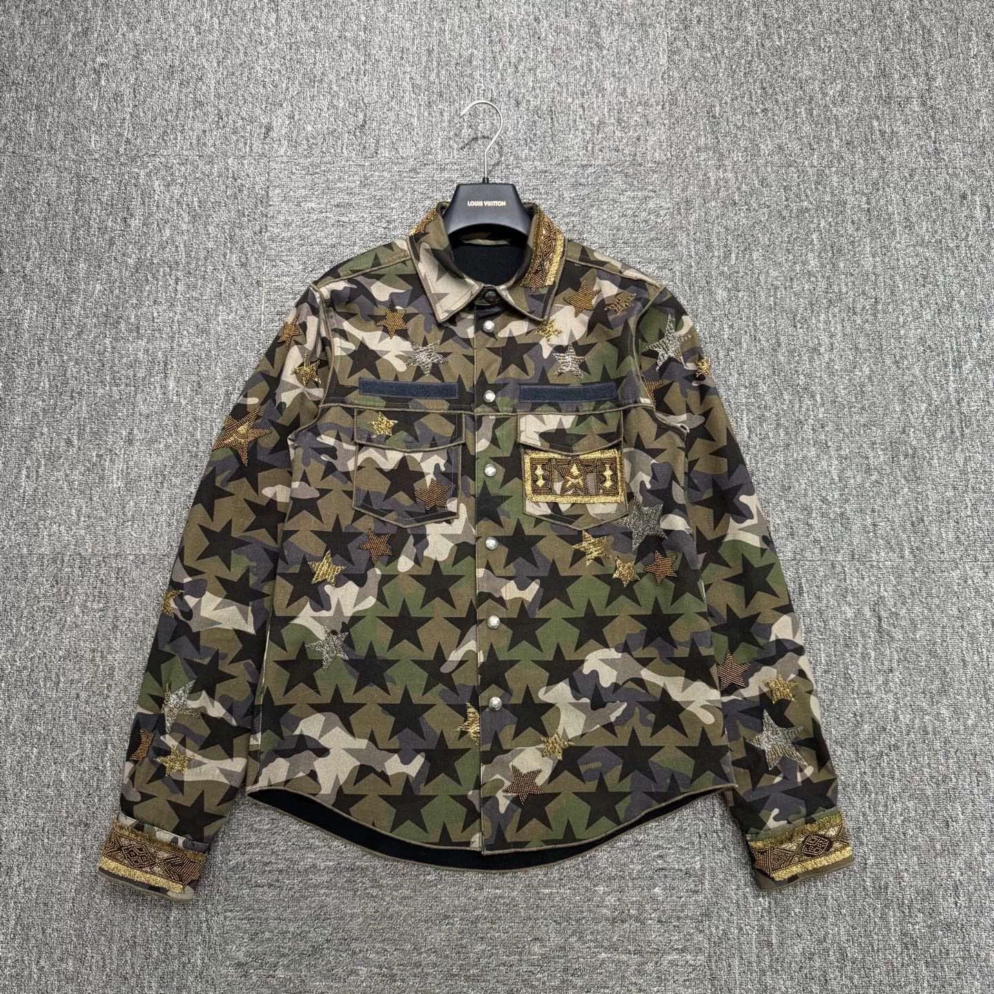 Valentino Valentino Camo Beaded Embroidery Jacket Size US S / EU 44-46 / 1 - 1 Thumbnail