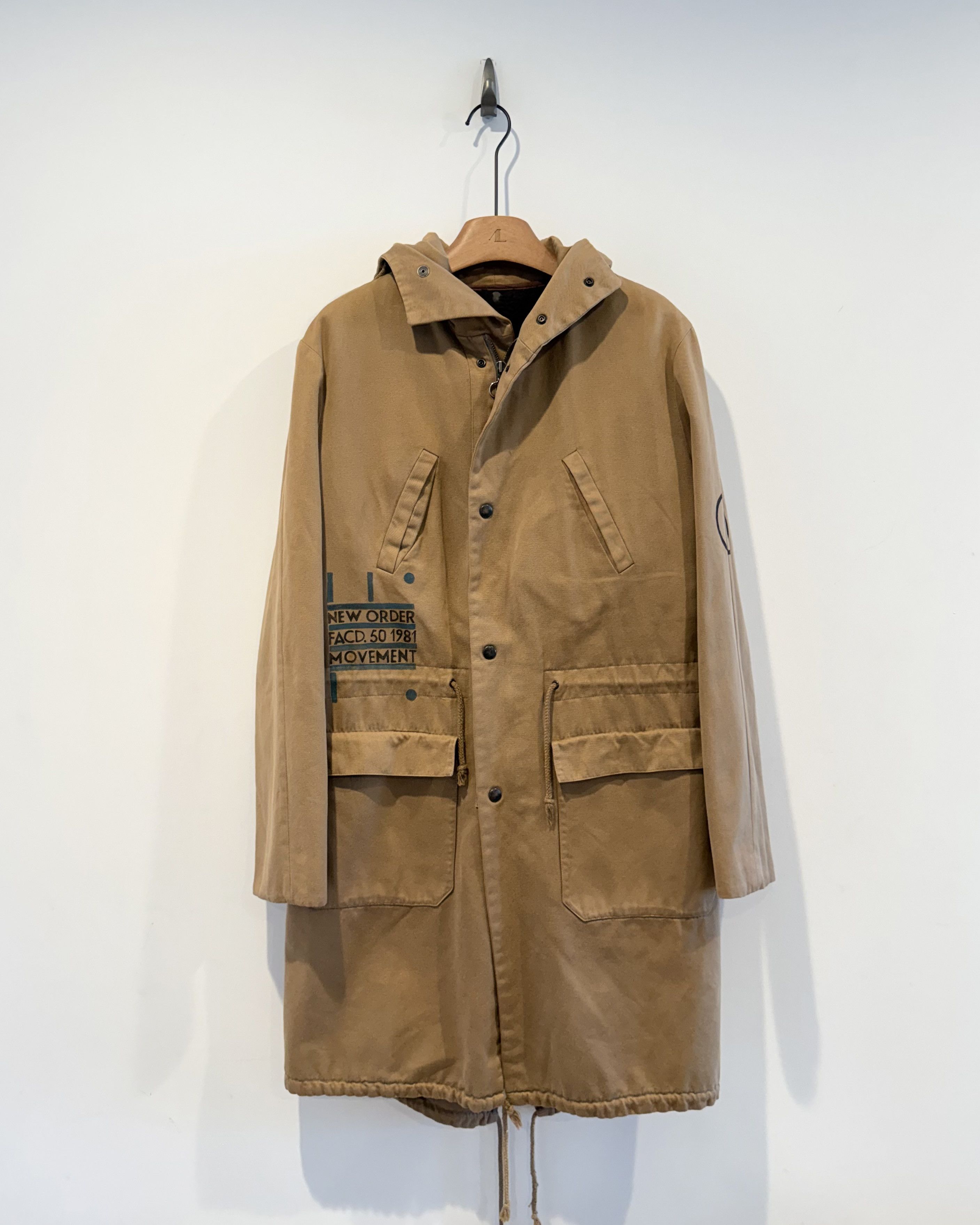 Raf Simons Raf simons Aw2003 “Closer” PCL Parka Size US M / EU 48-50 / 2 - 2 Thumbnail