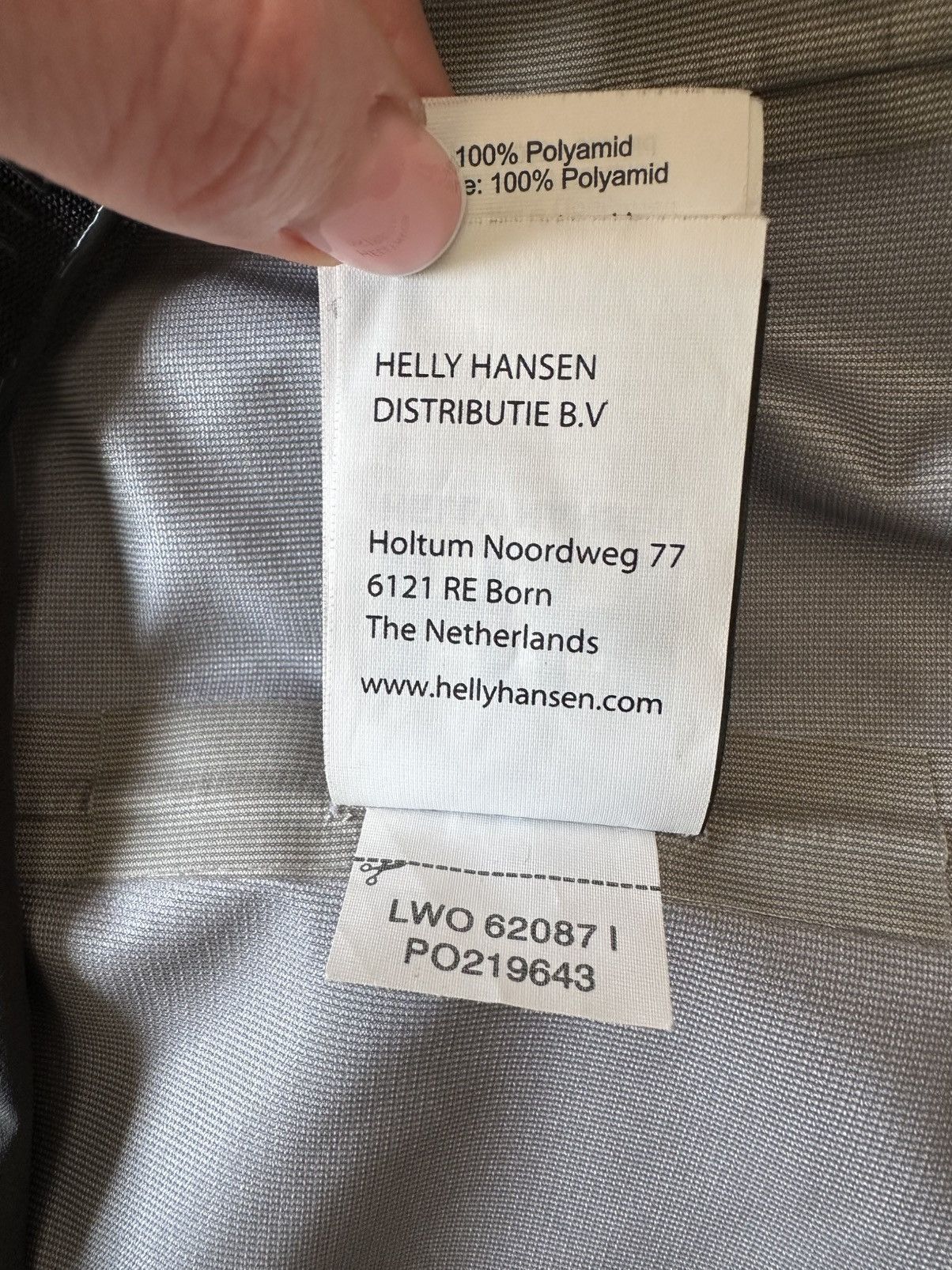 Helly Hansen Helly Hansen Gorpcore Outdoor Windbreaker Jacket Hooded Size XS / US 0-2 / IT 36-38 - 19 Thumbnail