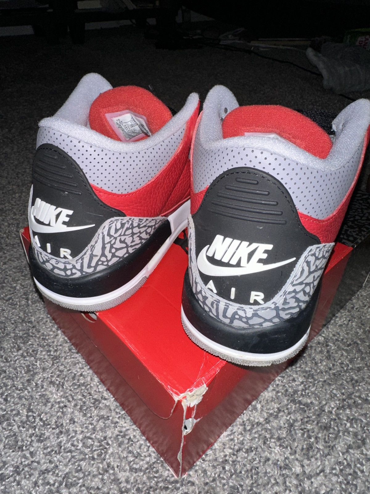 Jordan Brand Air jordan retro 3 Size US 6.5 / EU 39-40 - 2 Thumbnail