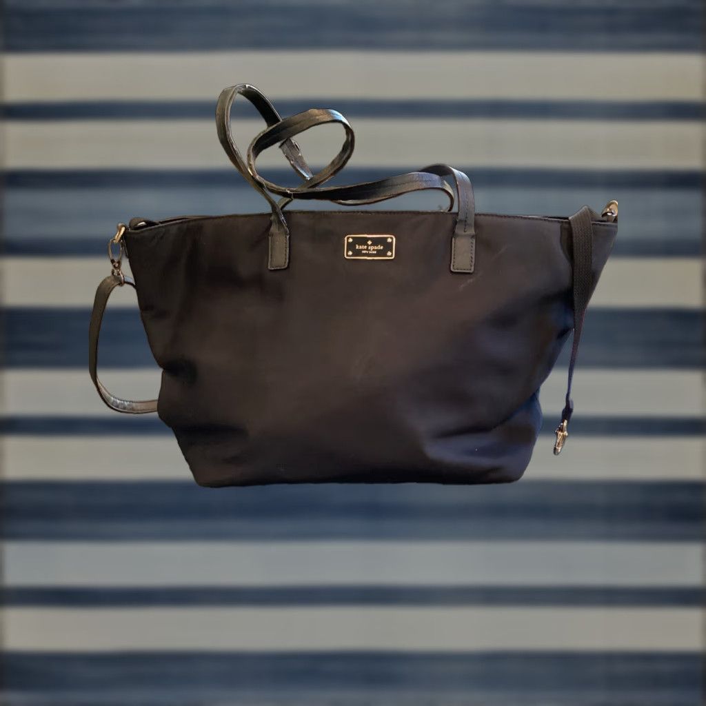 Vintage kate spade new york Blake Avenue Loden Nylon Crossbody Handbag Black Purse Size ONE SIZE - 1 Thumbnail
