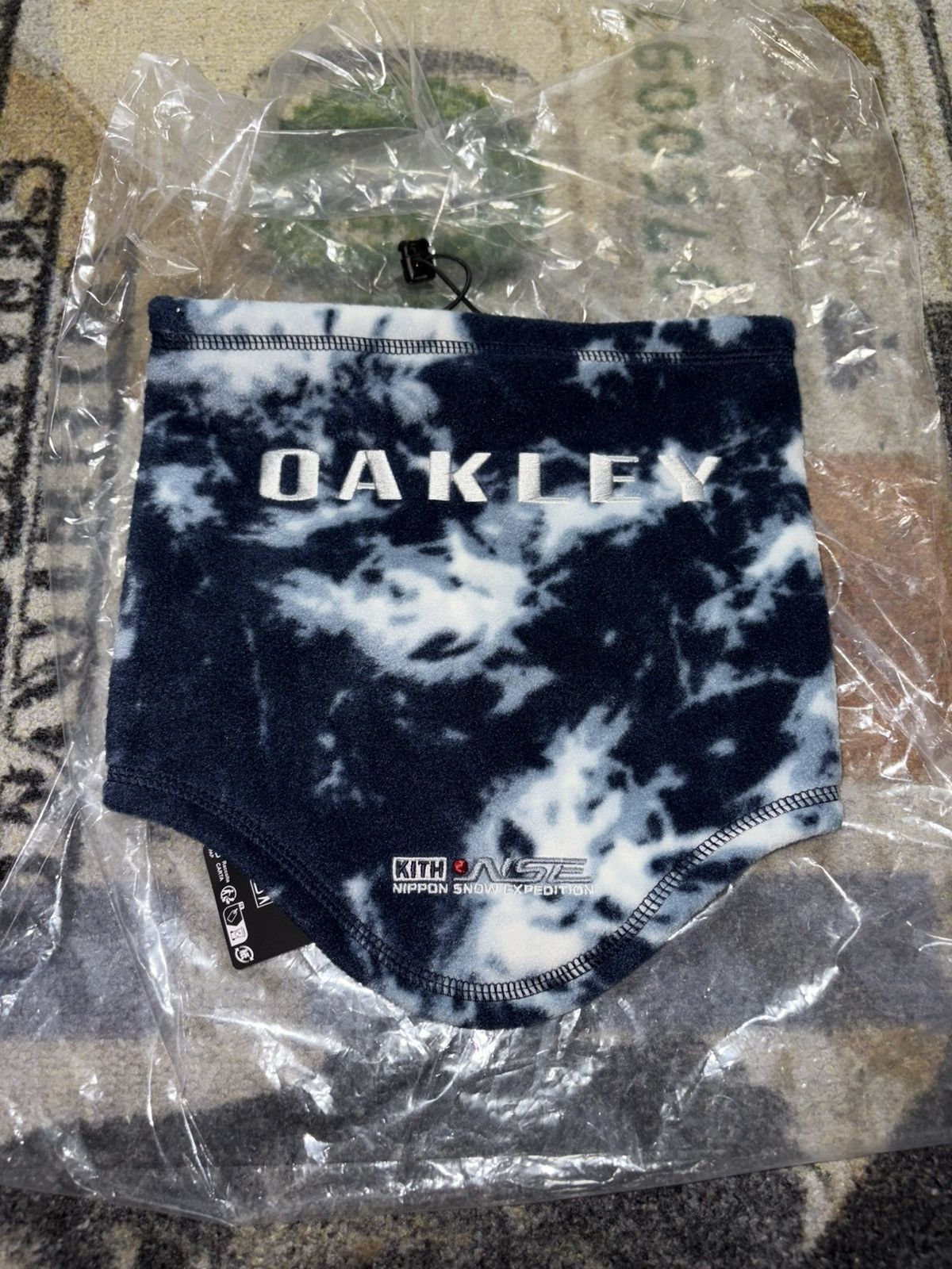Kith × Oakley Kith x Oakley Fleece Gaiter Size ONE SIZE - 1 Thumbnail