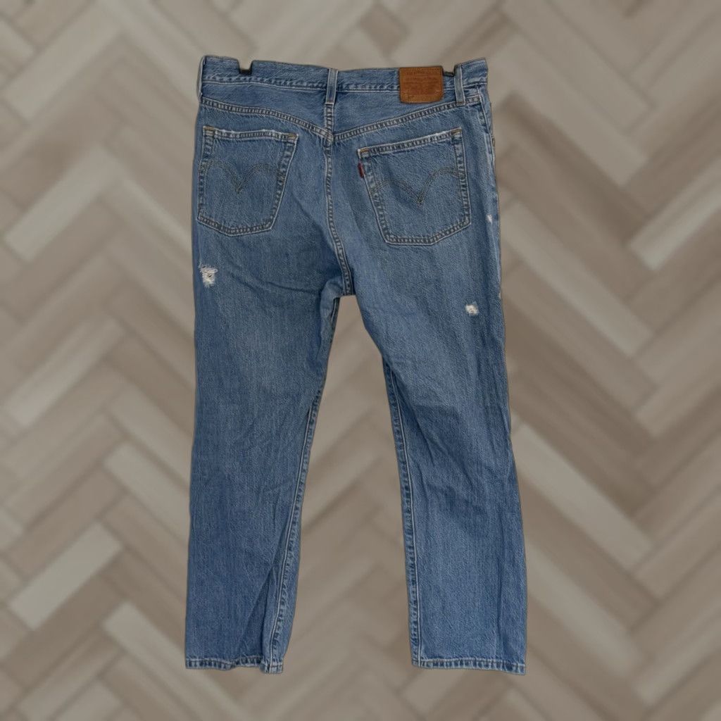 Levi's Levis 501 Jeans Womens Blue Straight Leg Regular Distressed Size 31x26 Denim Cotton Blend Button Closure 5-Pocket Retro Vintage Jeans Size 24" / US 00 / IT 34 - 1 Thumbnail