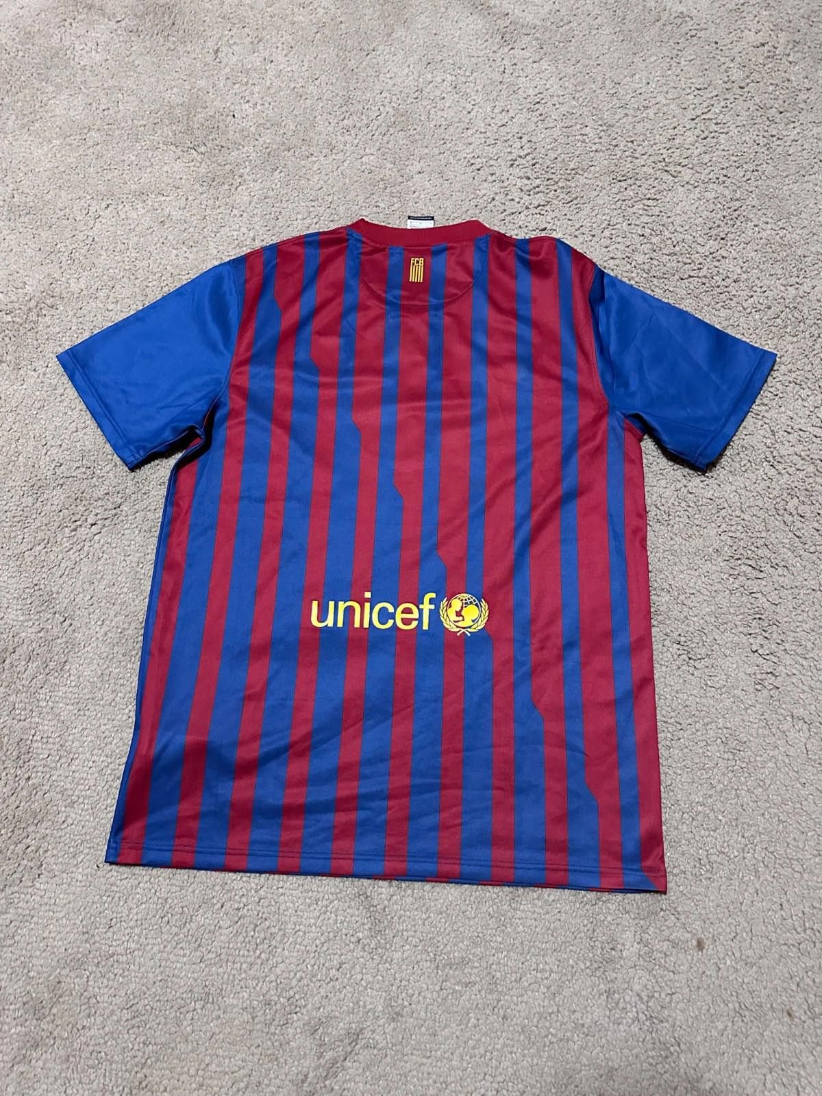 Nike Nike Barcelona 2011 2012 Home Football Shirt Soccer jersey L Size ONE SIZE - 8 Thumbnail