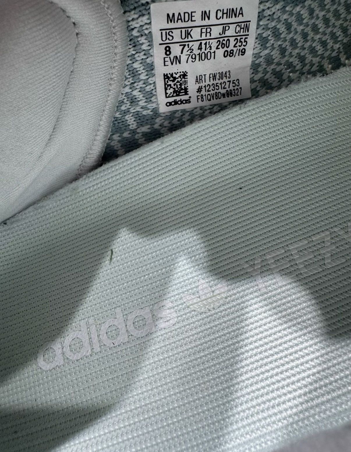 Adidas adidas Yeezy 350 Cloud White K37 Size US 8 / EU 41 - 7 Thumbnail