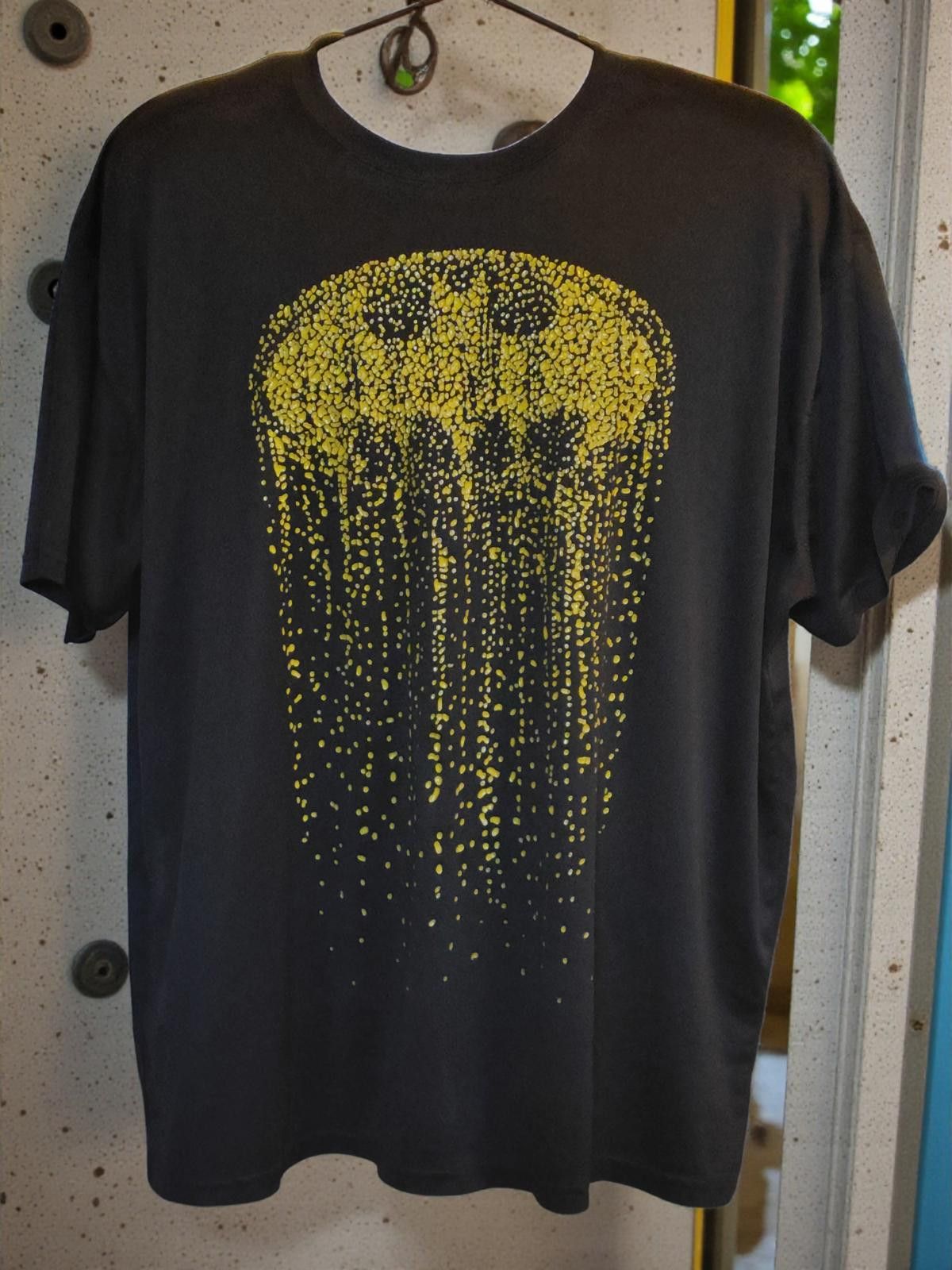 Other Batman Brand Official Dripping Bat Tee Size 2XL Size US XXL / EU 58 / 5 - 2 Thumbnail