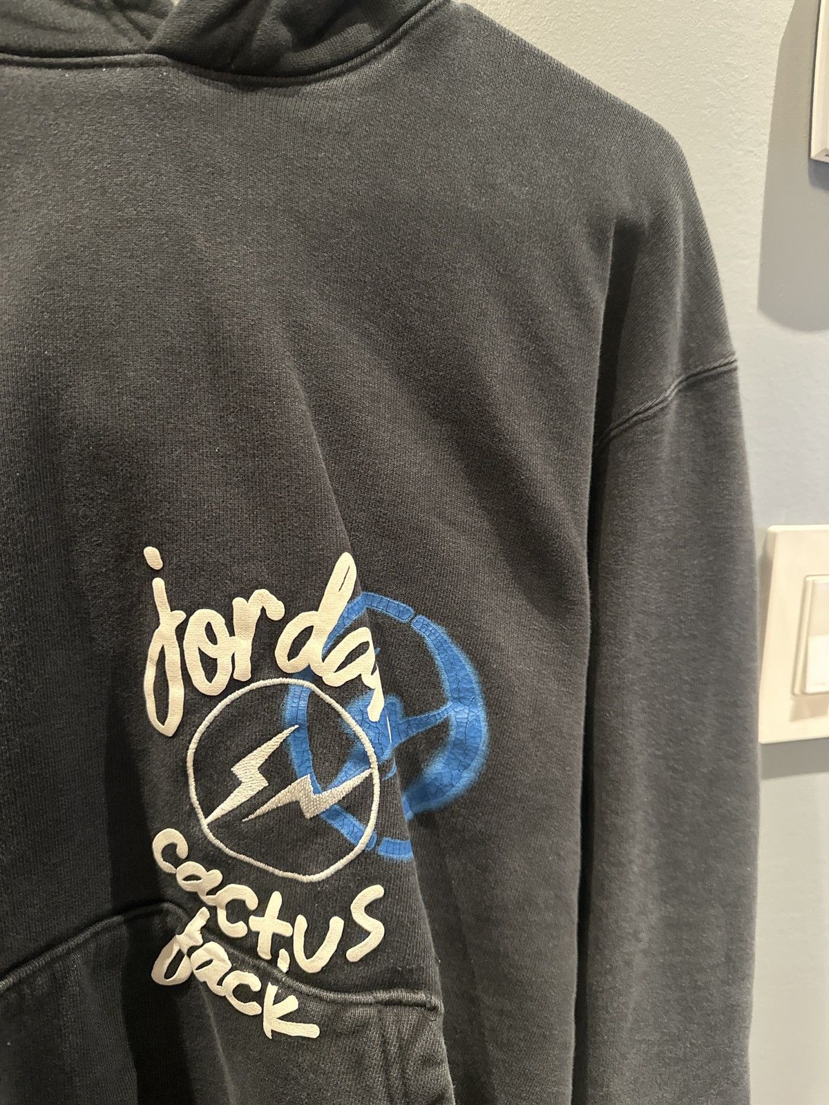 Fragment Design × Jordan Brand × Travis Scott Fragment Design Travis Scott Jordan Hoodie Size US M / EU 48-50 / 2 - 2 Thumbnail
