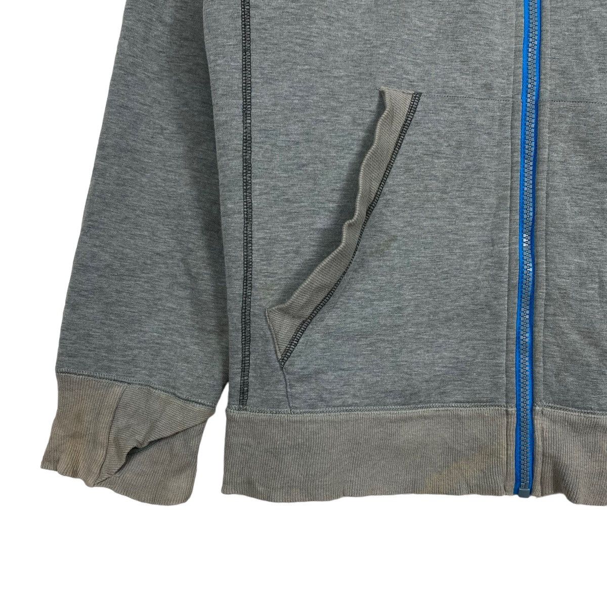 Quiksilver Quiksilver Small Logo Zipper Hoodies Size M Size US M / EU 48-50 / 2 - 8 Thumbnail