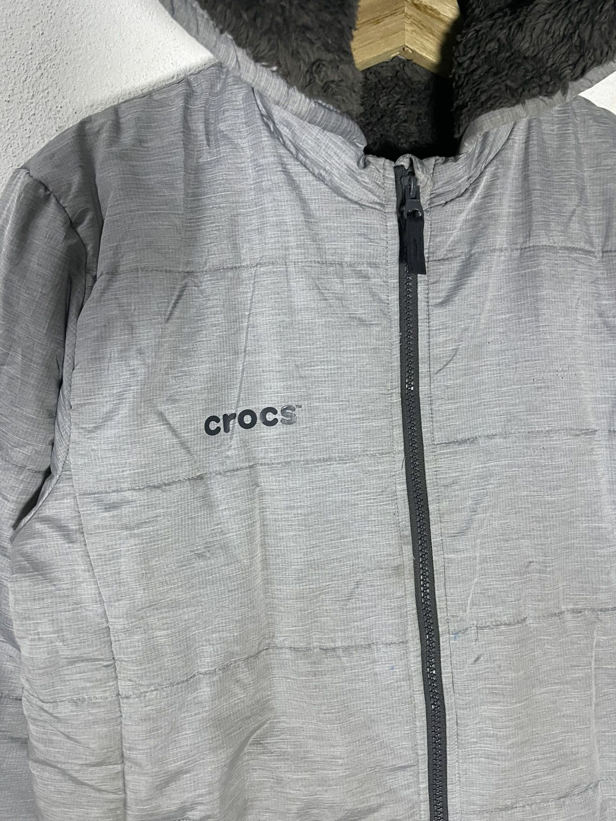 Crocs Vintage CROCS Hooded Puffer Jacket Size US M / EU 48-50 / 2 - 5 Thumbnail