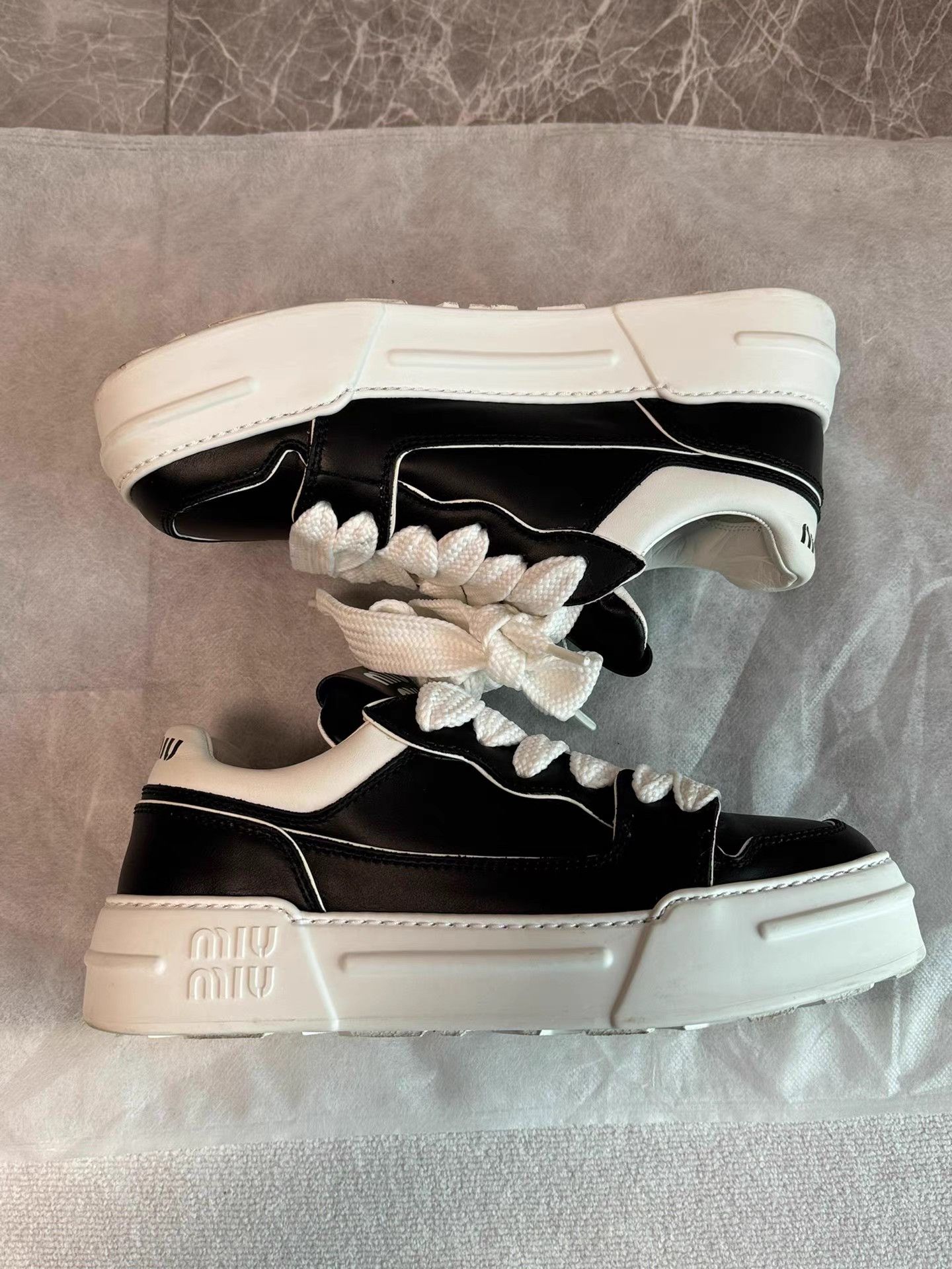 Miu Miu MiuMiu Black & White Panda Sneakers K6 Size US 6 / IT 36 - 6 Thumbnail