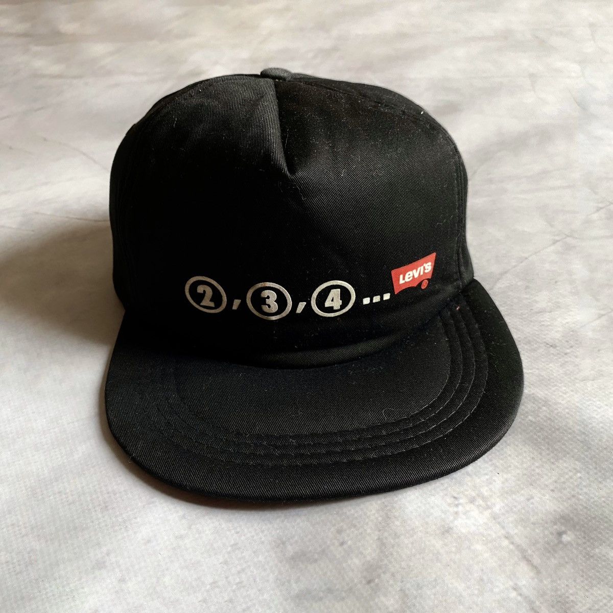 Japanese Brand × Levi's Archive 80-90s Levi’s “2,3,4… Levi’s” Y2K Cap Hat Rare Size ONE SIZE - 2 Thumbnail
