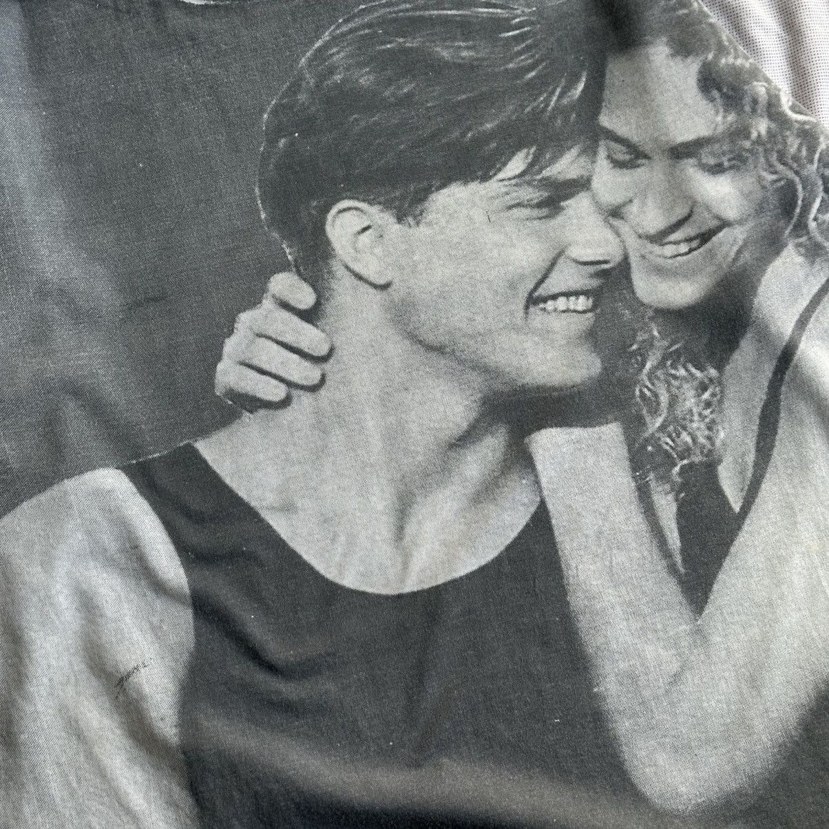 Vintage Vintage 90s Lovely Couple AOP Graphic Tee Size US XL / EU 56 / 4 - 3 Thumbnail