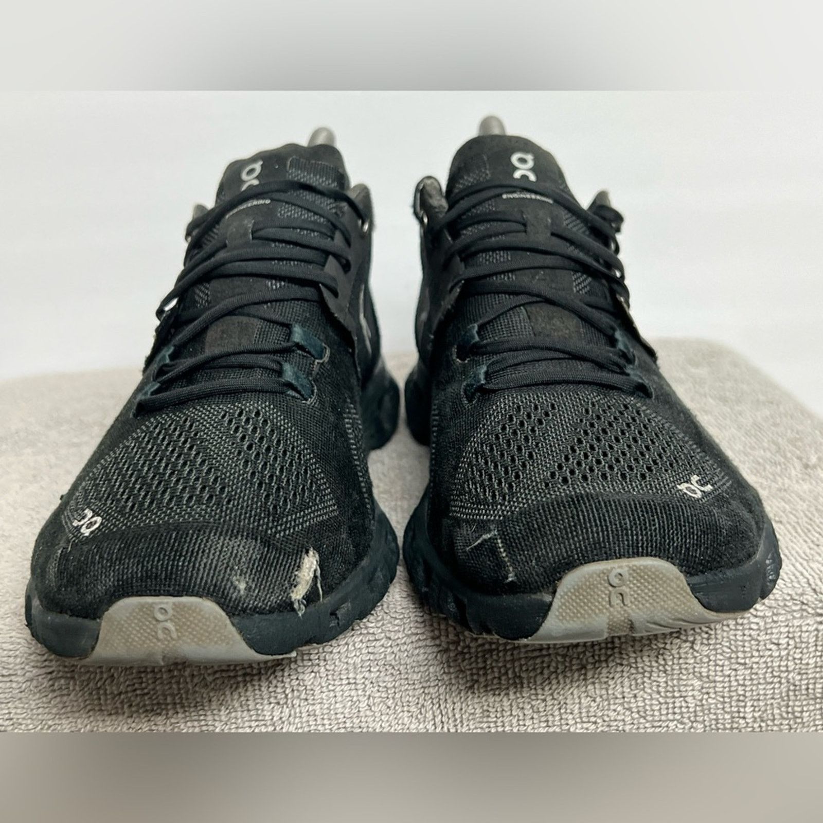 On On Cloud Shoes Women's Size 8 Black Cloud X Lace Up Running Size US 8 / IT 38 - 5 Thumbnail
