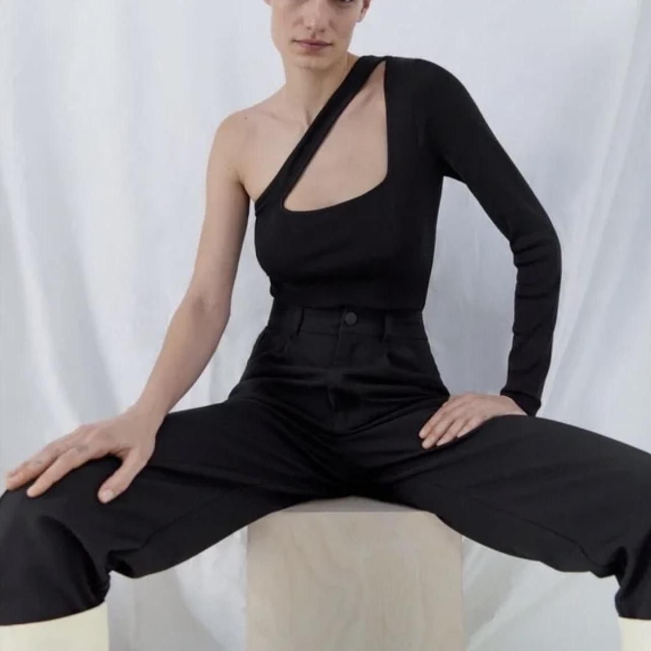 Zara Zara Asymmetrical Black Bodysuit Size Medium Size M / US 6-8 / IT 42-44 - 3 Thumbnail