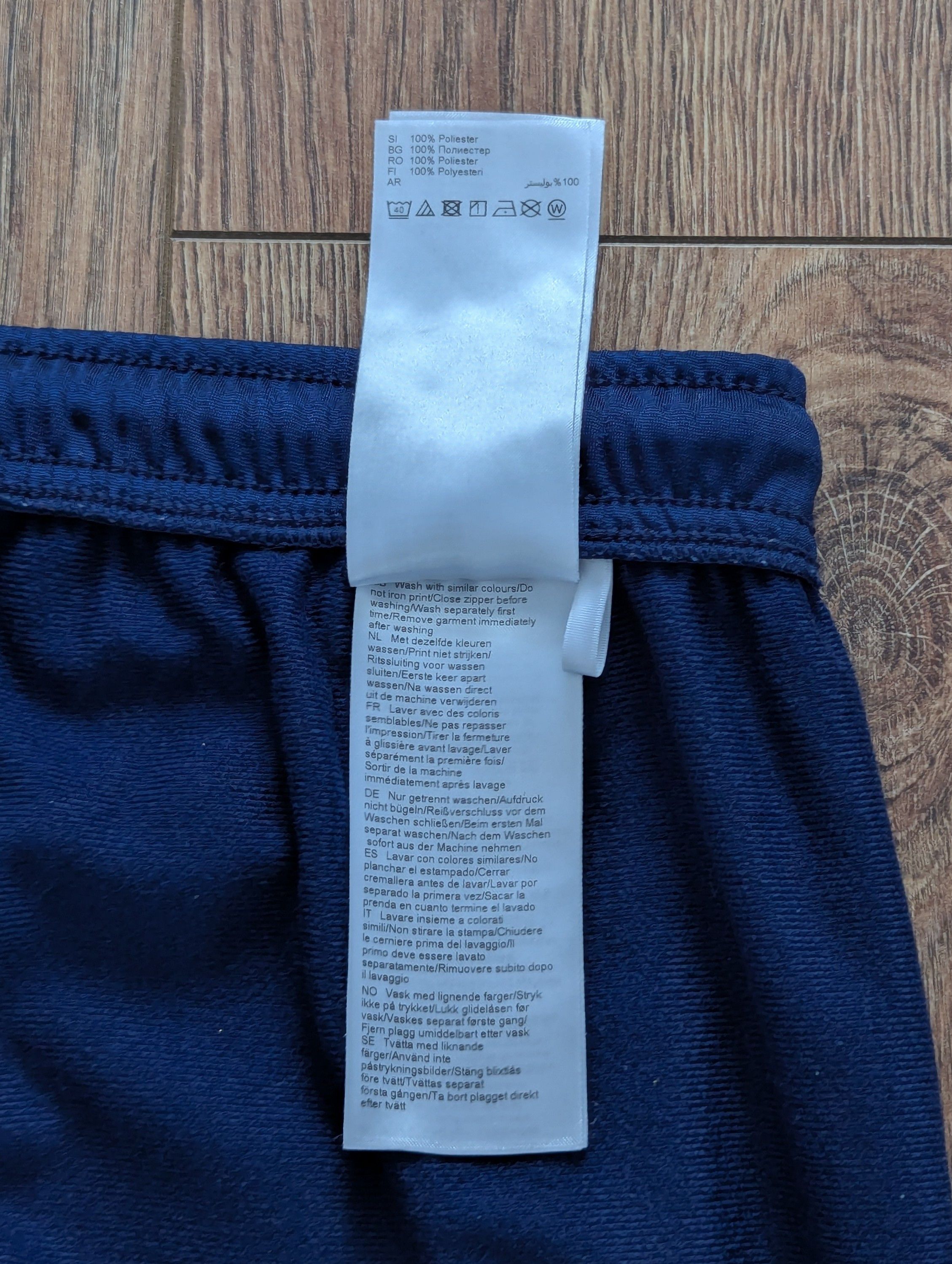 Asics ASICS Tiger TOKYO Mount Fuji Stylized Tiger Face Japan Pants Size US 36 / EU 52 - 12 Thumbnail