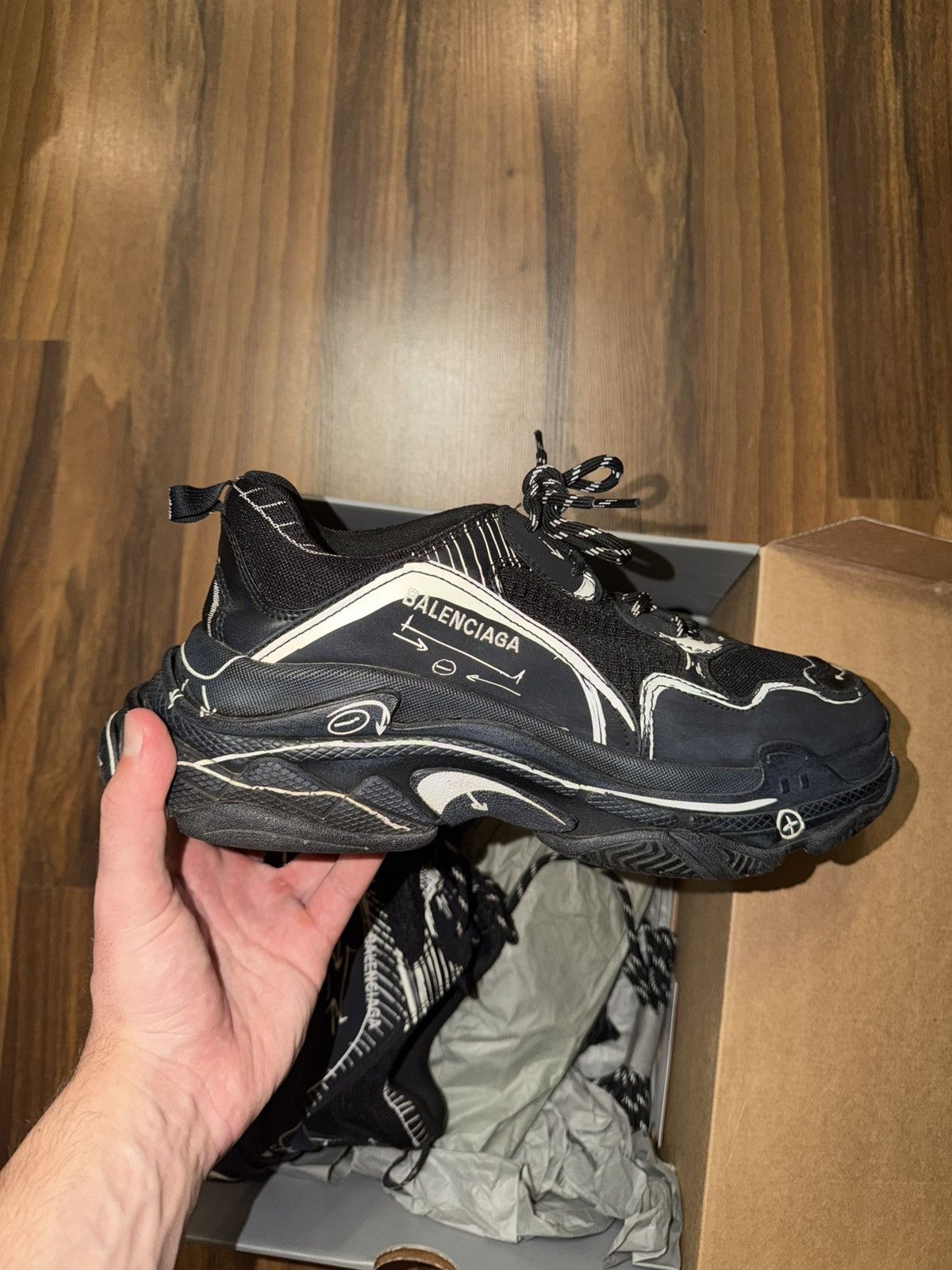 Balenciaga Balenciaga Triples Logotype Black White Size US 13 / EU 46 - 6 Thumbnail