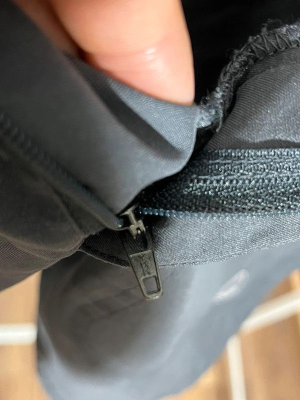 Nike ACG nike acg gray skirt Size 28" / US 6 / IT 42 - 8 Thumbnail