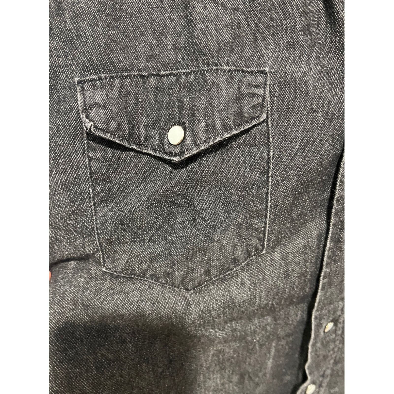 Wrangler Vintage Wrangler Mens 16.5-35 Black Denim Western Shirt Long Size US L / EU 52-54 / 3 - 3 Thumbnail