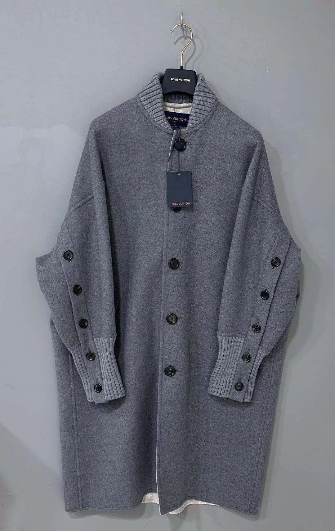 Louis Vuitton LV monogram print gray lined buttoned wool coat 38 Size S / US 4 / IT 40 - 1 Thumbnail
