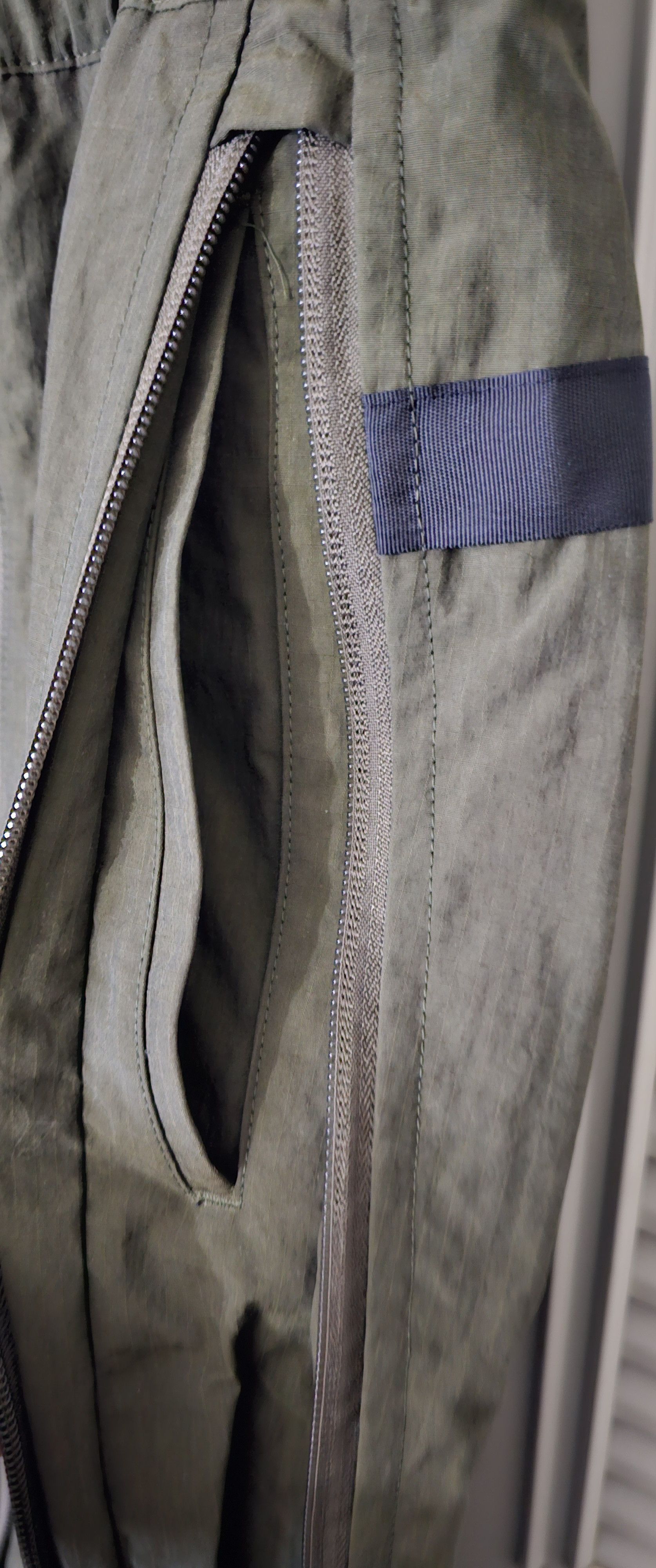 Designer THE DEFORMED PARACHUTE PANTS Size US 34 / EU 50 - 6 Thumbnail