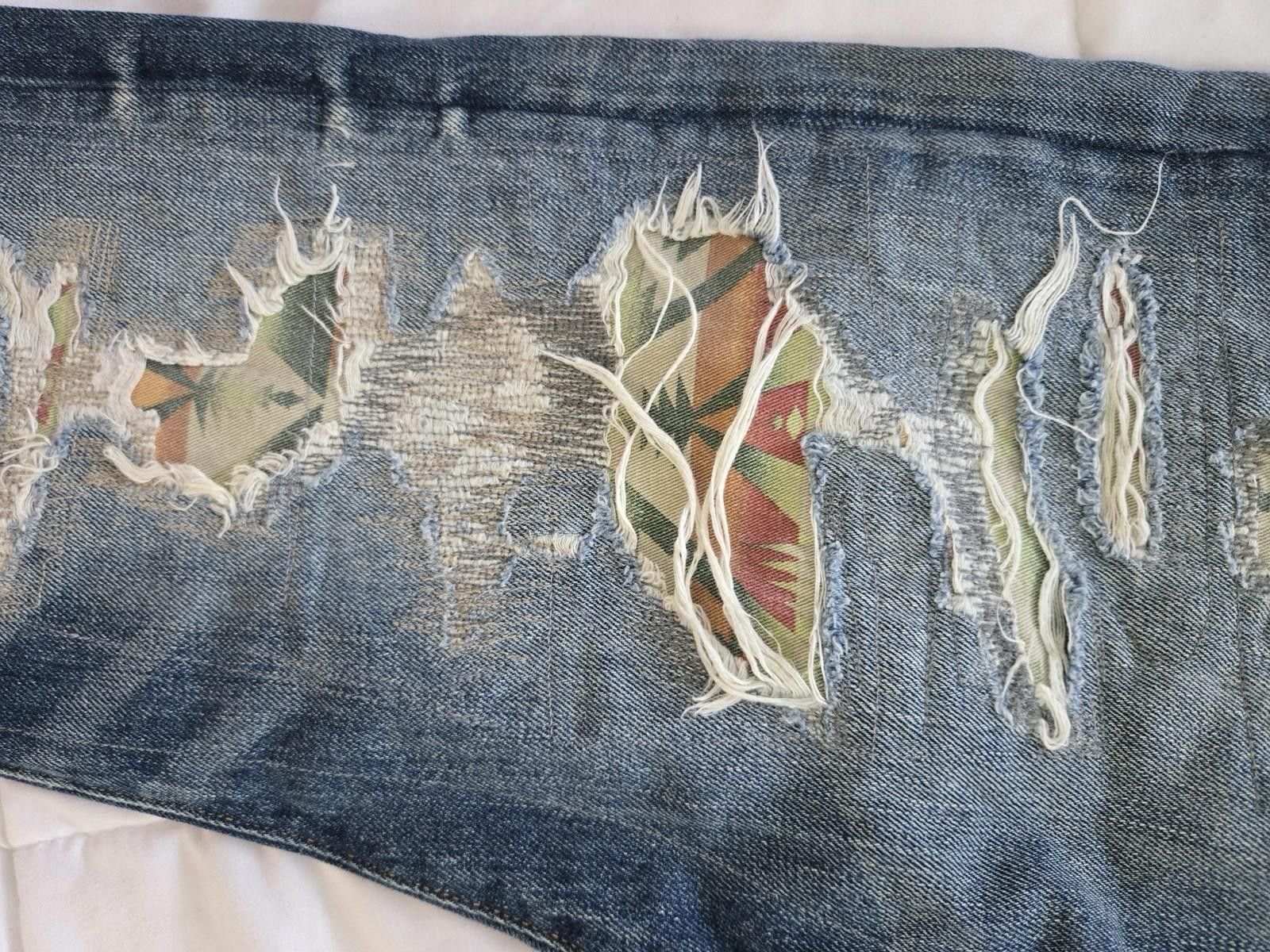 Polo Ralph Lauren Polo Ralph Lauren Slim Patch Distress Denim Jeans 31/30 Size US 31 - 5 Thumbnail