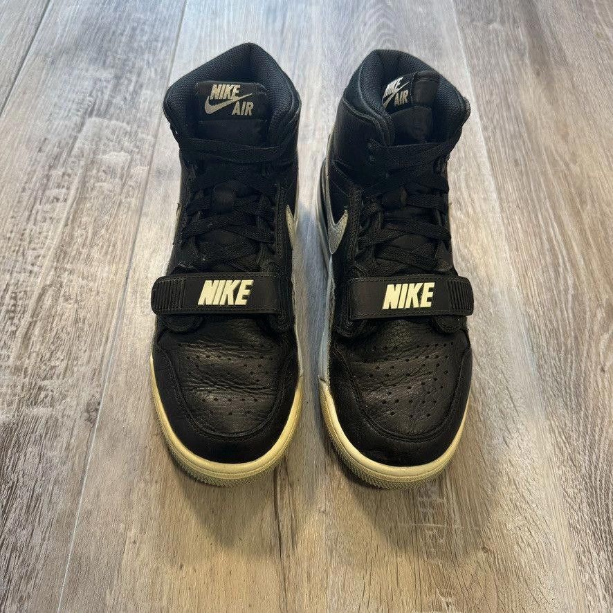 Nike NIKE • JORDAN Legacy 312 "Black White" (8M) Size US 8 / EU 41 - 4 Thumbnail