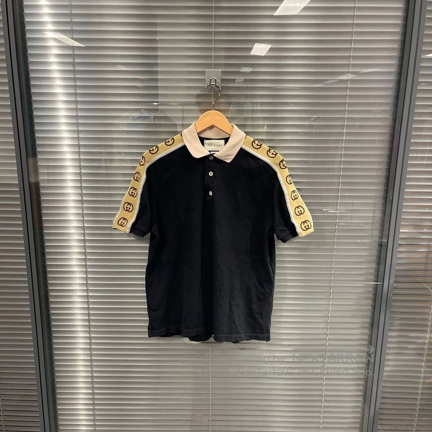 Gucci Black Polo Shirt with Contrast Stripe Sleeves. Size US M / EU 48-50 / 2 - 1 Thumbnail