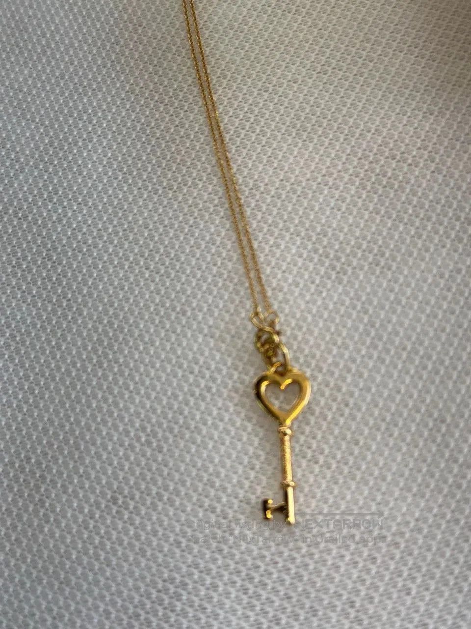 Tiffany & Co. Tiffany Gold Heart Key Necklace. Size ONE SIZE - 1 Thumbnail