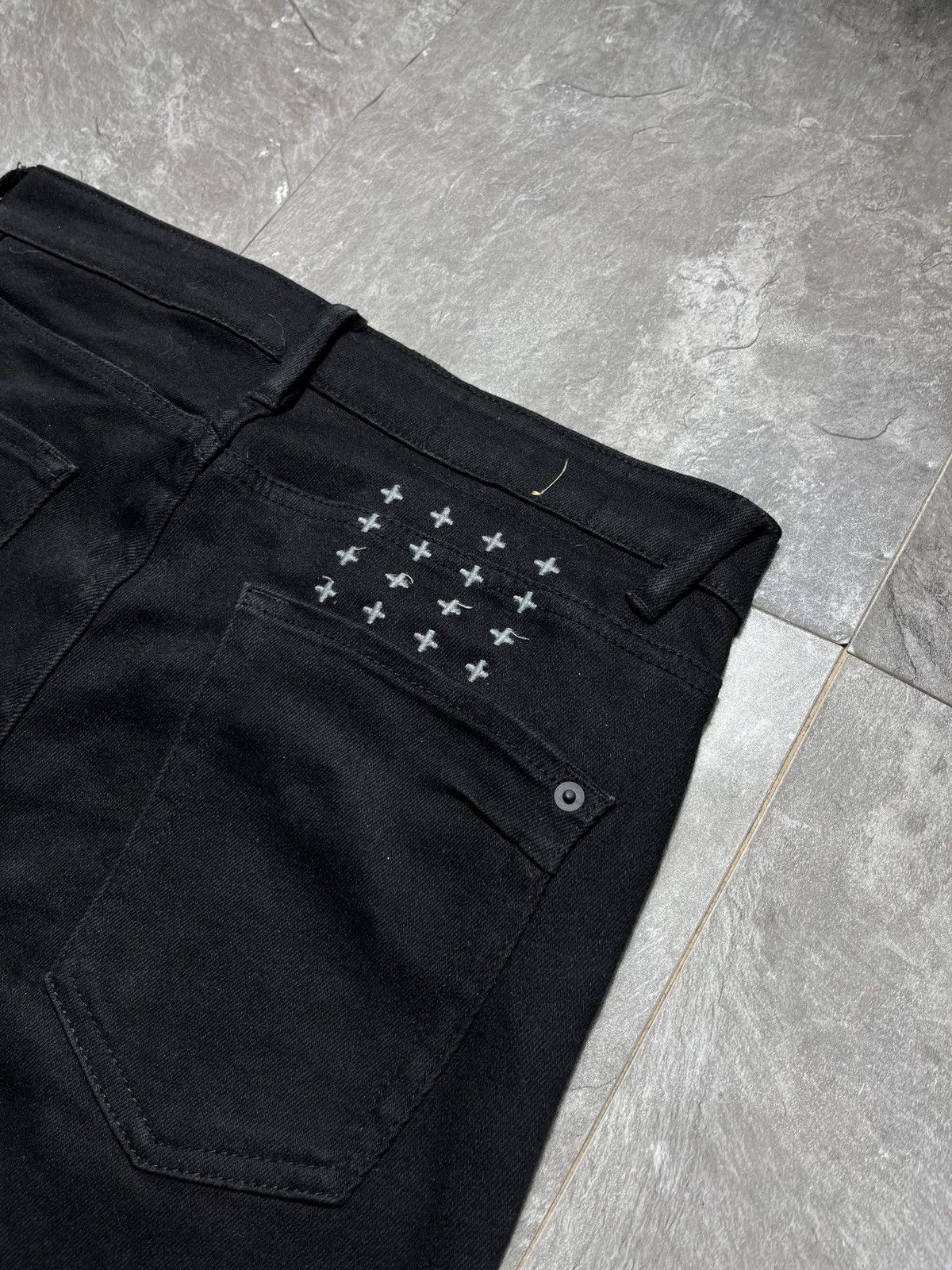 Ksubi Ksubi Knee Rip Plain Black Denim Jeans Size 32 Size US 32 / EU 48 - 3 Thumbnail