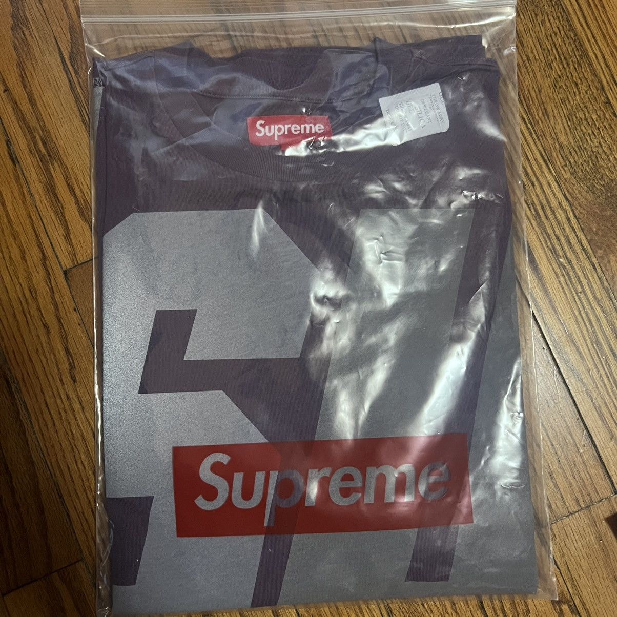 Supreme Supreme Reflective L/S Tee Top Purple Size: Extra Large Size US XL / EU 56 / 4 - 3 Thumbnail