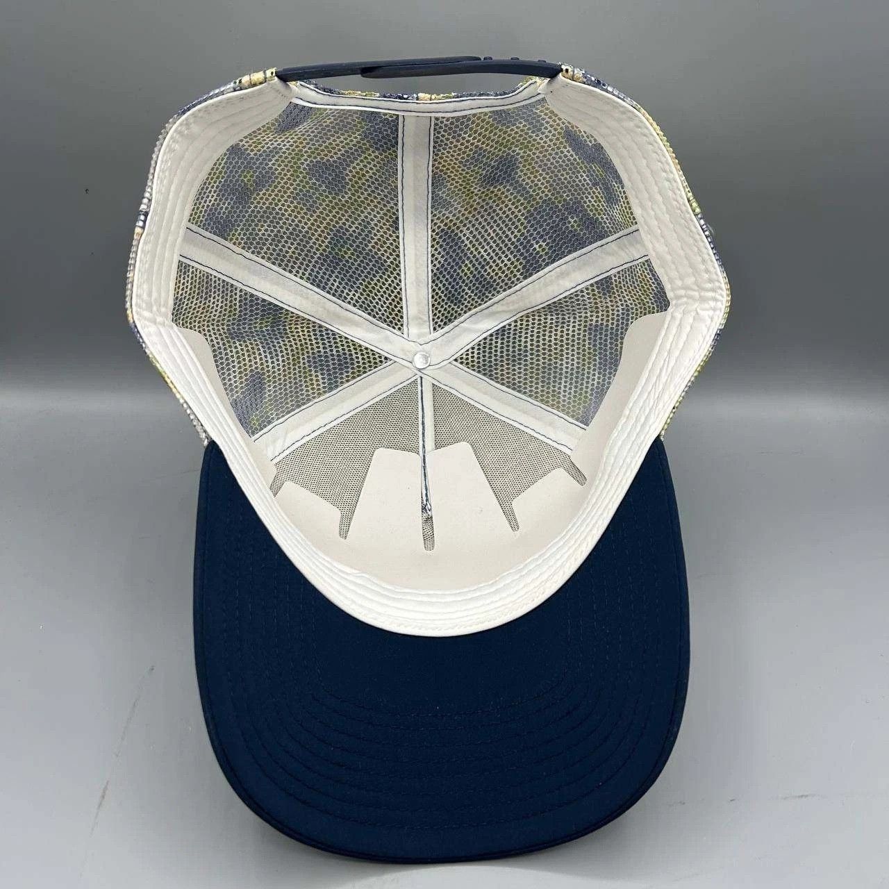 Other Ascend Trucker Hat Men White Blue Camo Embroidered Snap Back Size ONE SIZE - 2 Thumbnail