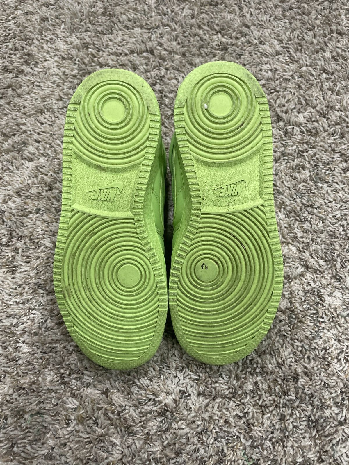 Billie Eilish × Nike Billie Eilish Jordan 1 Retro AJKO Ghost Green Size US 6.5 / IT 36.5 - 5 Thumbnail