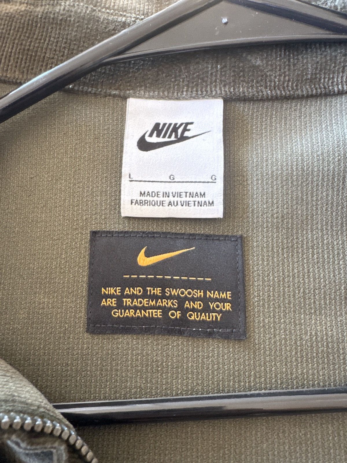 Nike Nike corduroy jacket Size US L / EU 52-54 / 3 - 3 Thumbnail