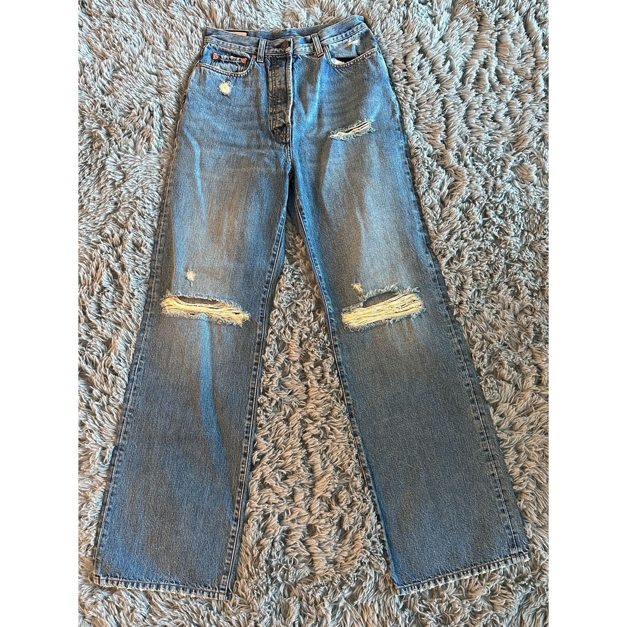 Gucci Gucci Womens Distressed Blue Jeans Size 24 Made In Italy 100 Size 24" / US 00 / IT 34 - 1 Thumbnail
