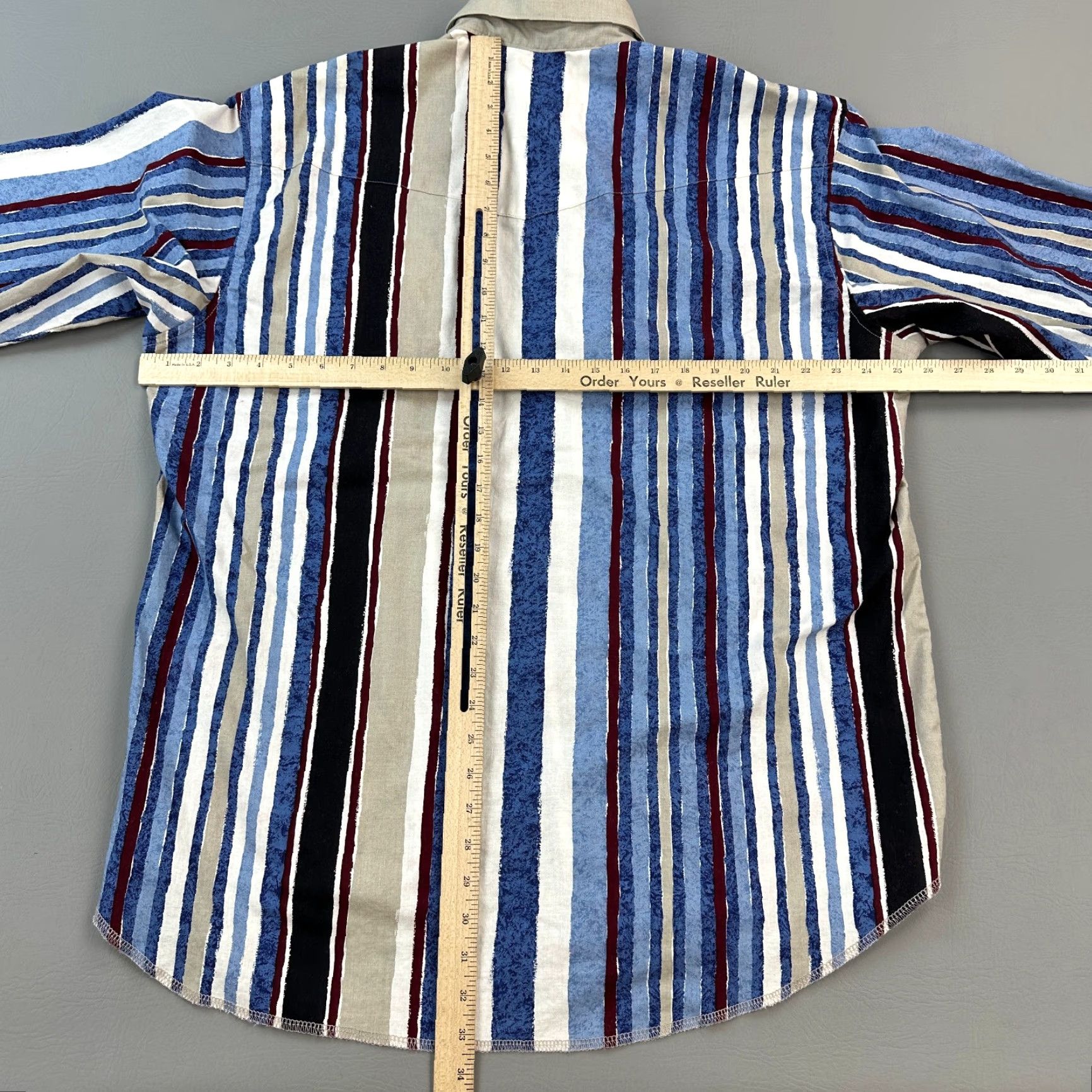 Wrangler VINTAGE Wrangler Western Shirt Mens XL Blue Striped Longhorn Cowboy Rodeo 90s Size US XL / EU 56 / 4 - 7 Thumbnail