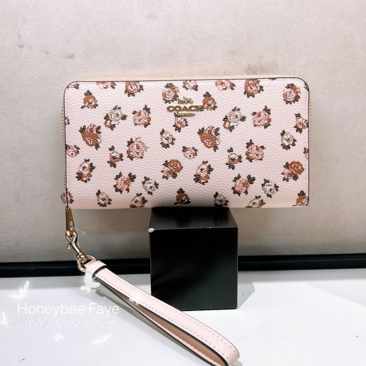 Coach Long Zip Around Wallet With Rosette Print CZ329 Size ONE SIZE - 3 Thumbnail