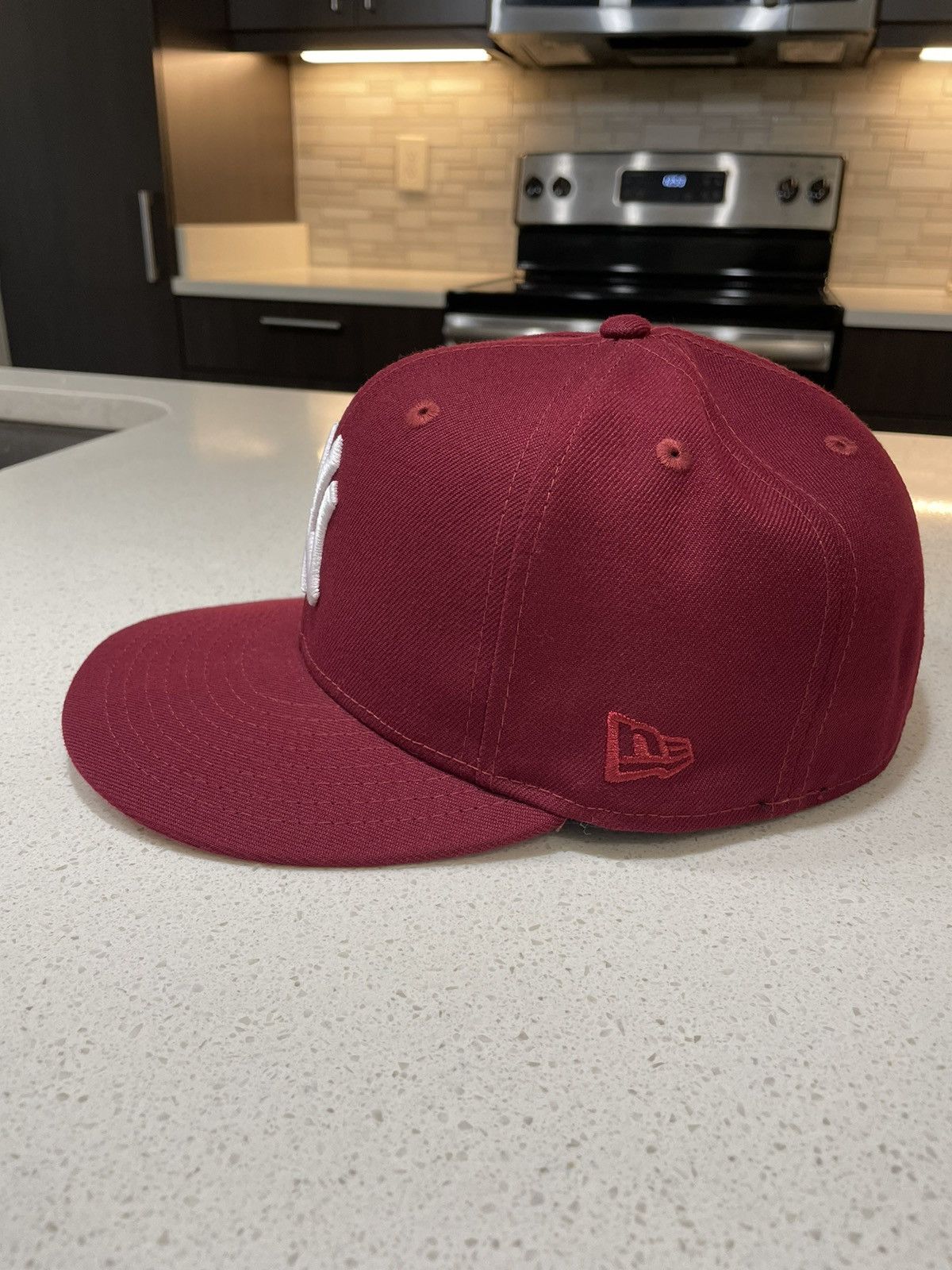 New Era NY Yankees Fitted 7 1/2 Pink UV Size ONE SIZE - 6 Thumbnail